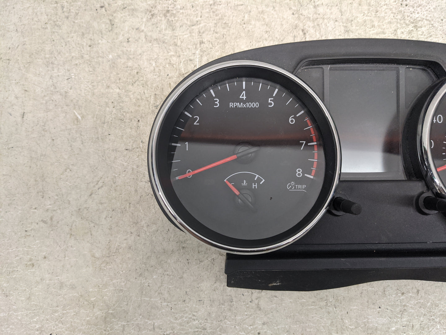 2012-2015 Nissan Rogue Instrument Cluster Speedometer Gauges P/N:24810 1V5A VPAASF-10849-KFE Miles:80K Fits OEM Used Auto Pa
