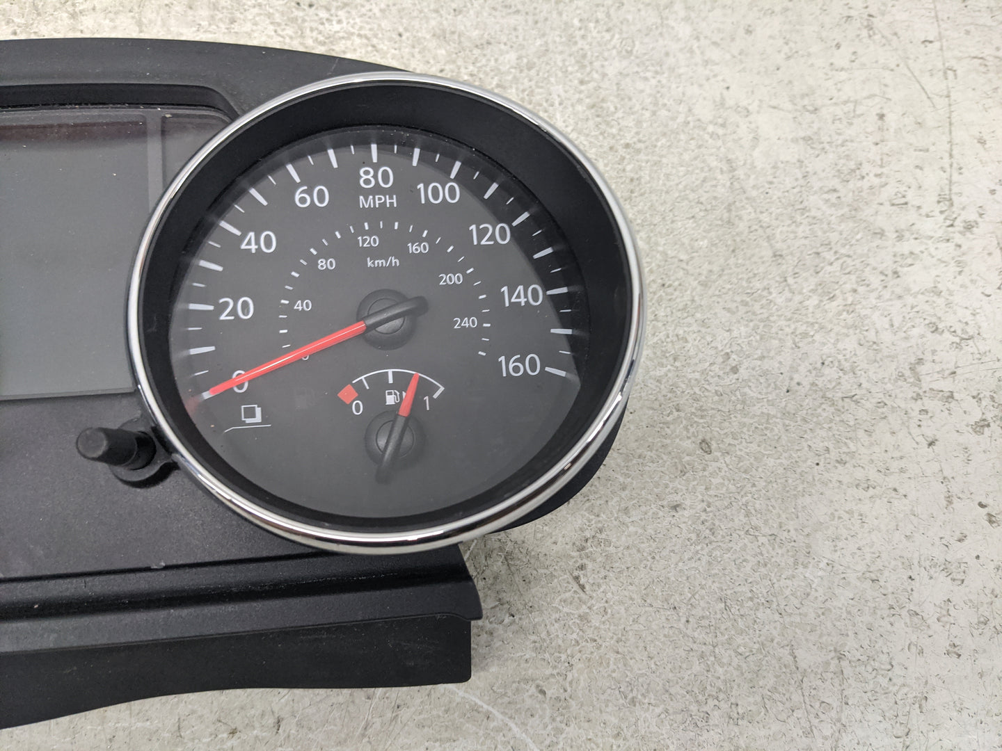 2012-2015 Nissan Rogue Instrument Cluster Speedometer Gauges P/N:24810 1V5A VPAASF-10849-KFE Miles:80K Fits OEM Used Auto Pa