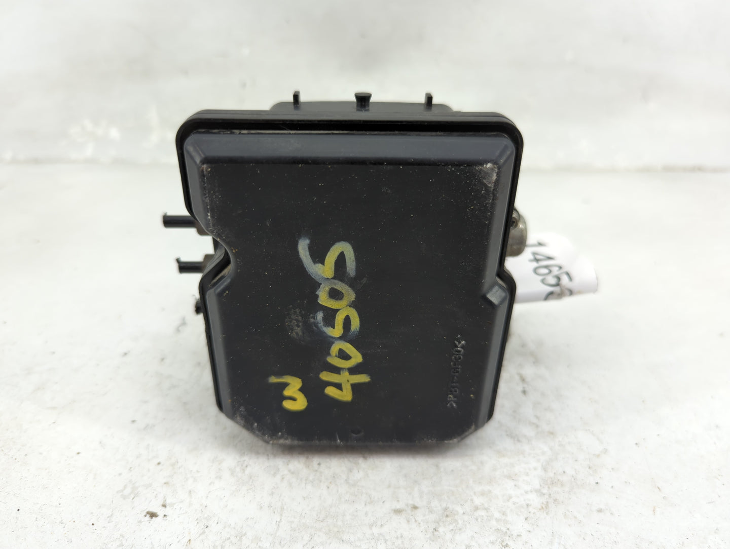 2012-2015 Nissan Rogue ABS Pump Control Module Replacement P/N:TD3405 19080798 Fits Fits 2012 2013 2014 2015 OEM Used Auto P
