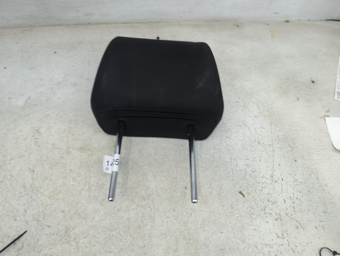 2012 Nissan Rogue Headrest Head Rest Front Driver Passenger Seat Fits OEM Used Auto Parts - Oemusedautoparts1.com