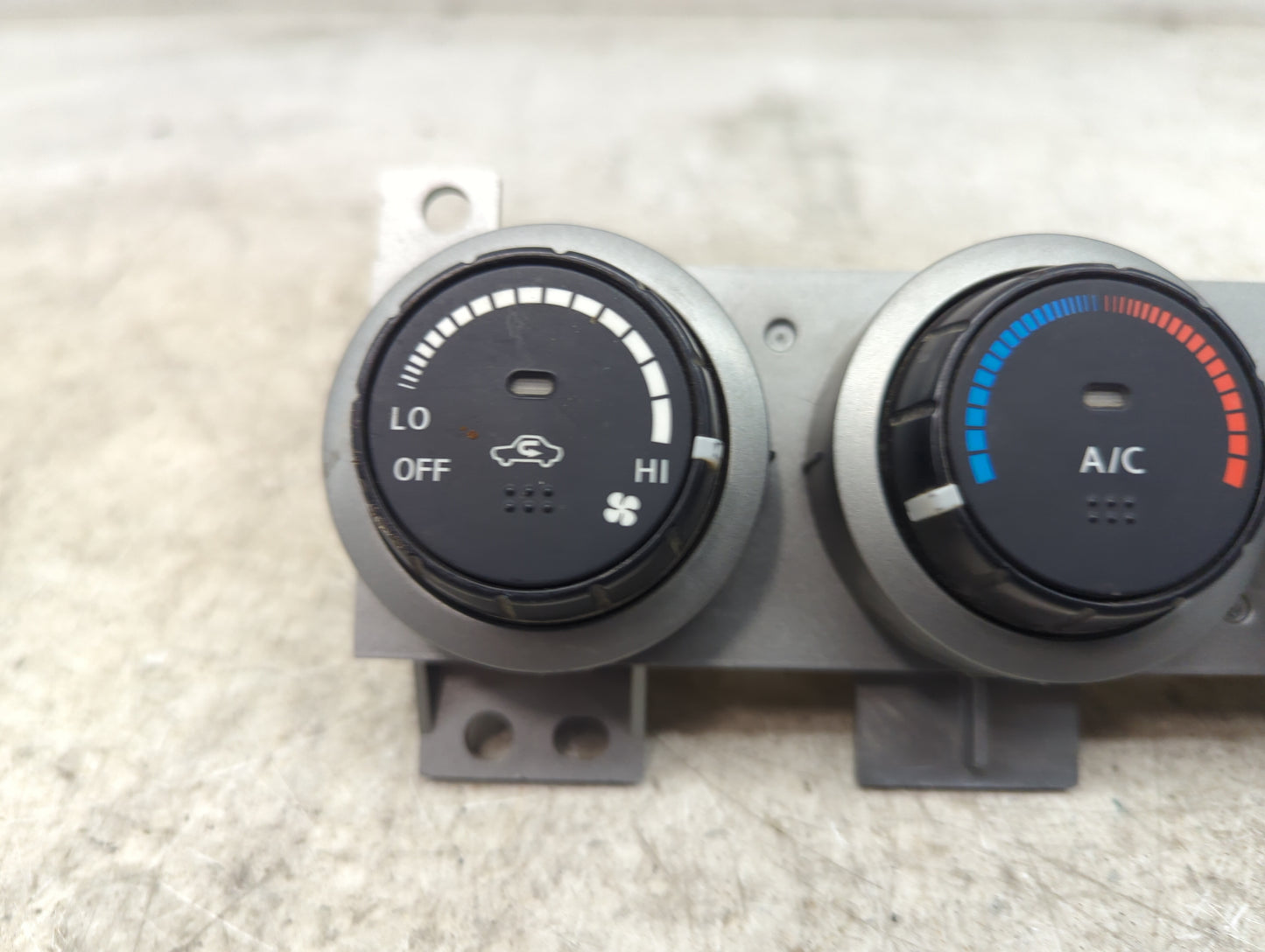 2011-2015 Nissan Rogue Climate Control Module Temperature AC/Heater Replacement Fits Fits 2011 2012 2013 2014 2015 OEM Used 