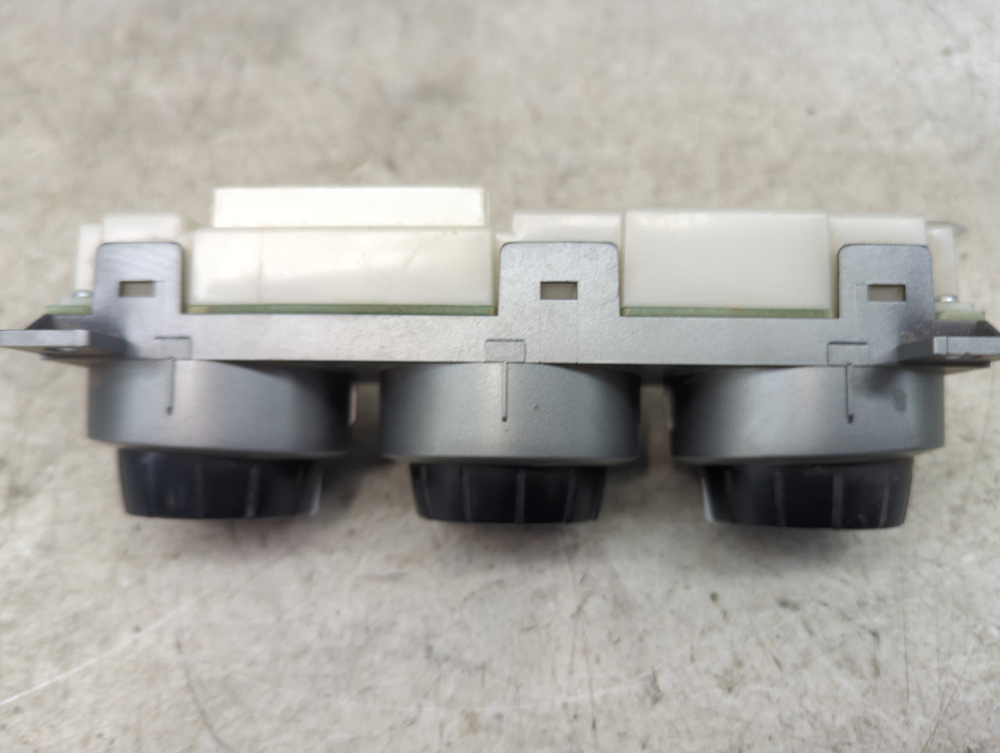 2011-2015 Nissan Rogue Climate Control Module Temperature AC/Heater Replacement Fits Fits 2011 2012 2013 2014 2015 OEM Used 