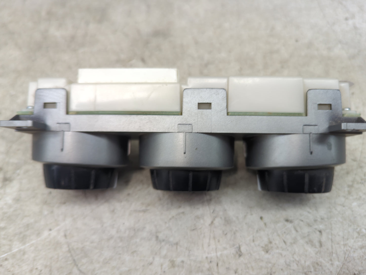 2011-2015 Nissan Rogue Climate Control Module Temperature AC/Heater Replacement Fits Fits 2011 2012 2013 2014 2015 OEM Used 