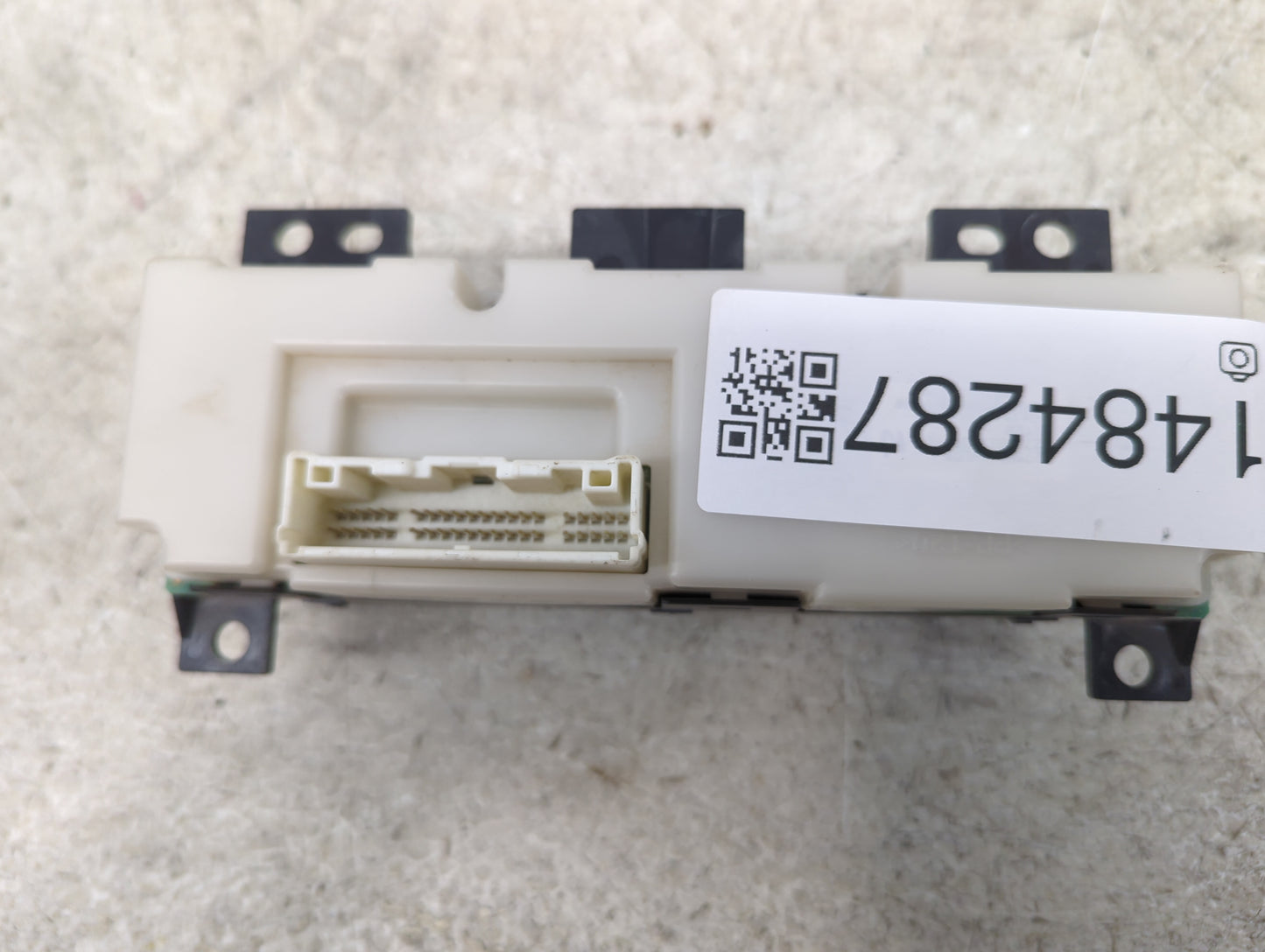 2011-2015 Nissan Rogue Climate Control Module Temperature AC/Heater Replacement Fits Fits 2011 2012 2013 2014 2015 OEM Used 