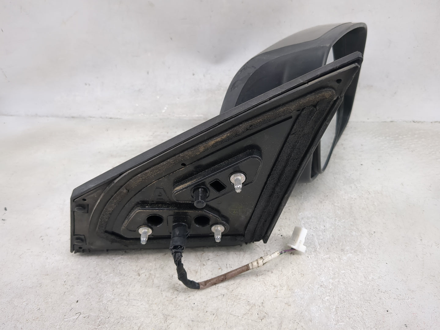 2008-2015 Nissan Rogue Passenger Side View Mirror - Right Door Mirror OEM Used - Oemusedautoparts1.com