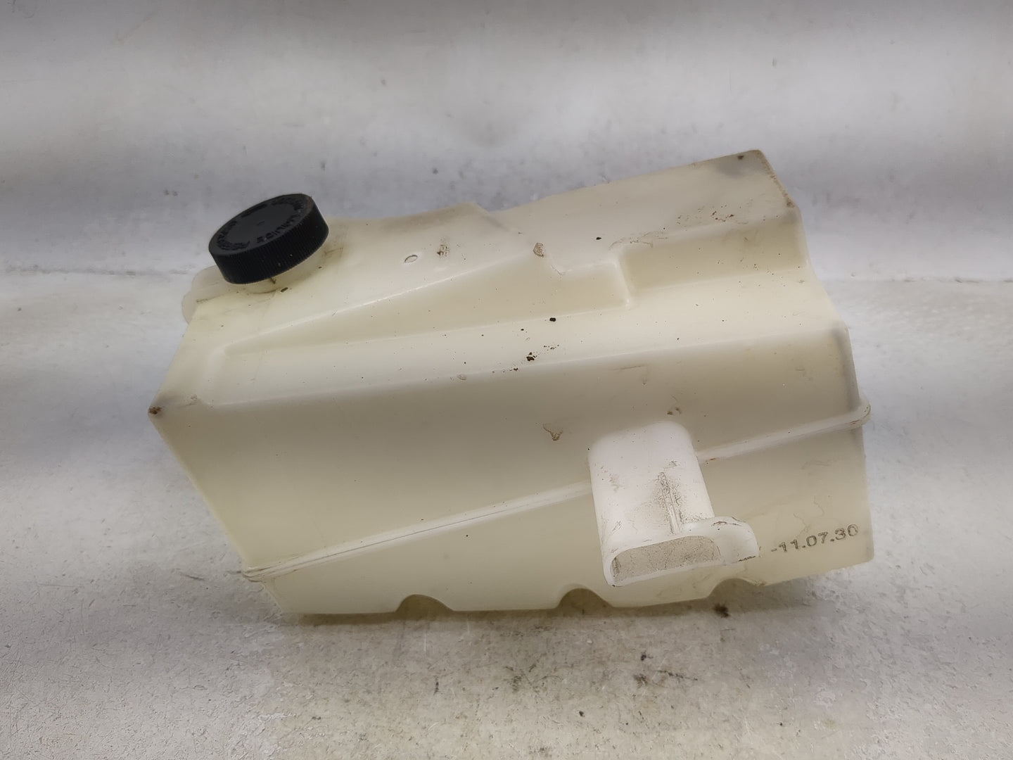 2008-2015 Nissan Rogue Radiator Coolant Overflow Expansion Tank Bottle 1494319 - Oemusedautoparts1.com