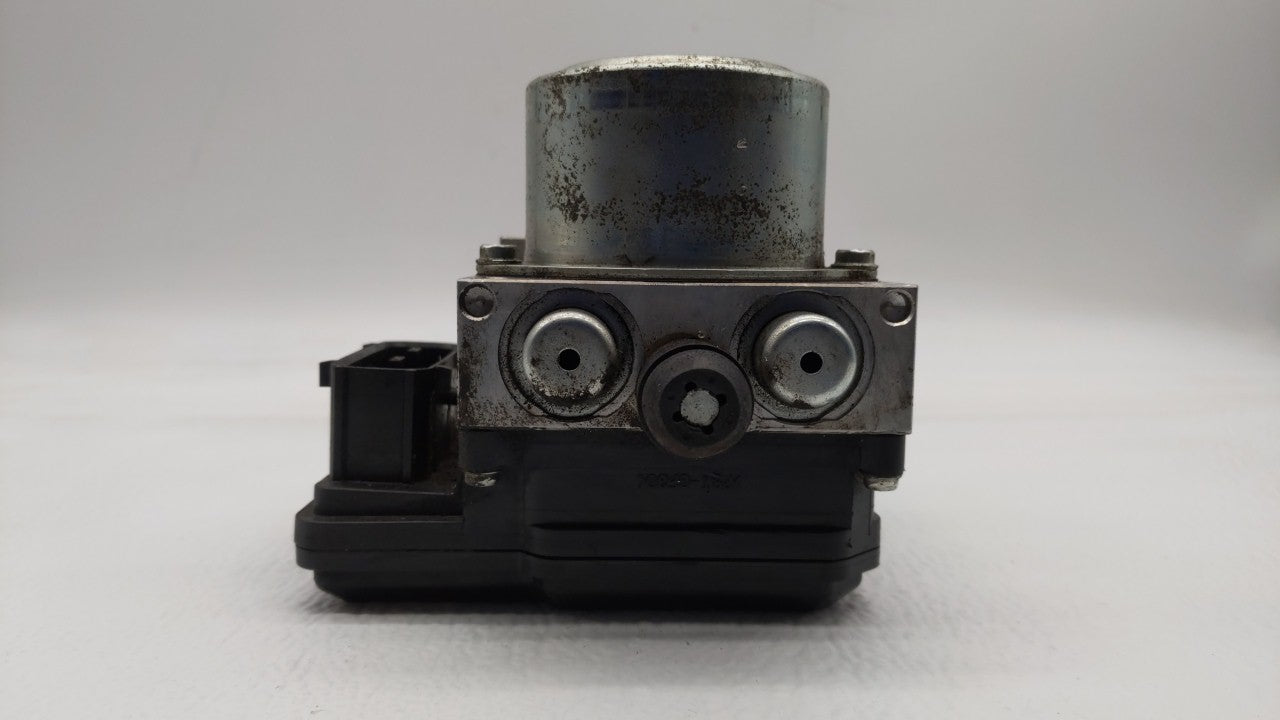 2012-2015 Nissan Rogue ABS Pump Control Module Replacement P/N:47600 JM04A Fits Fits 2012 2013 2014 2015 OEM Used Auto Parts