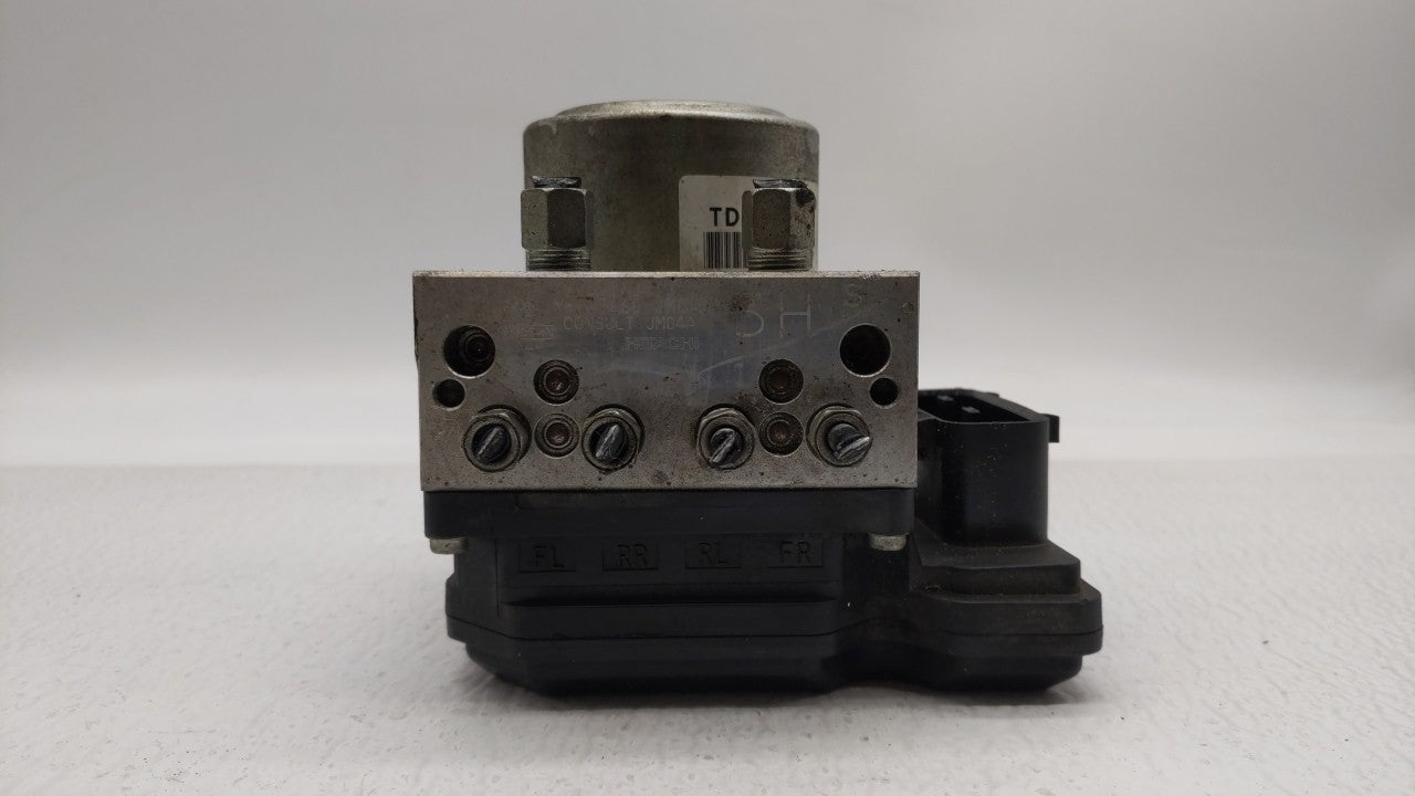 2012-2015 Nissan Rogue ABS Pump Control Module Replacement P/N:47660 JM04A Fits Fits 2012 2013 2014 2015 OEM Used Auto Parts