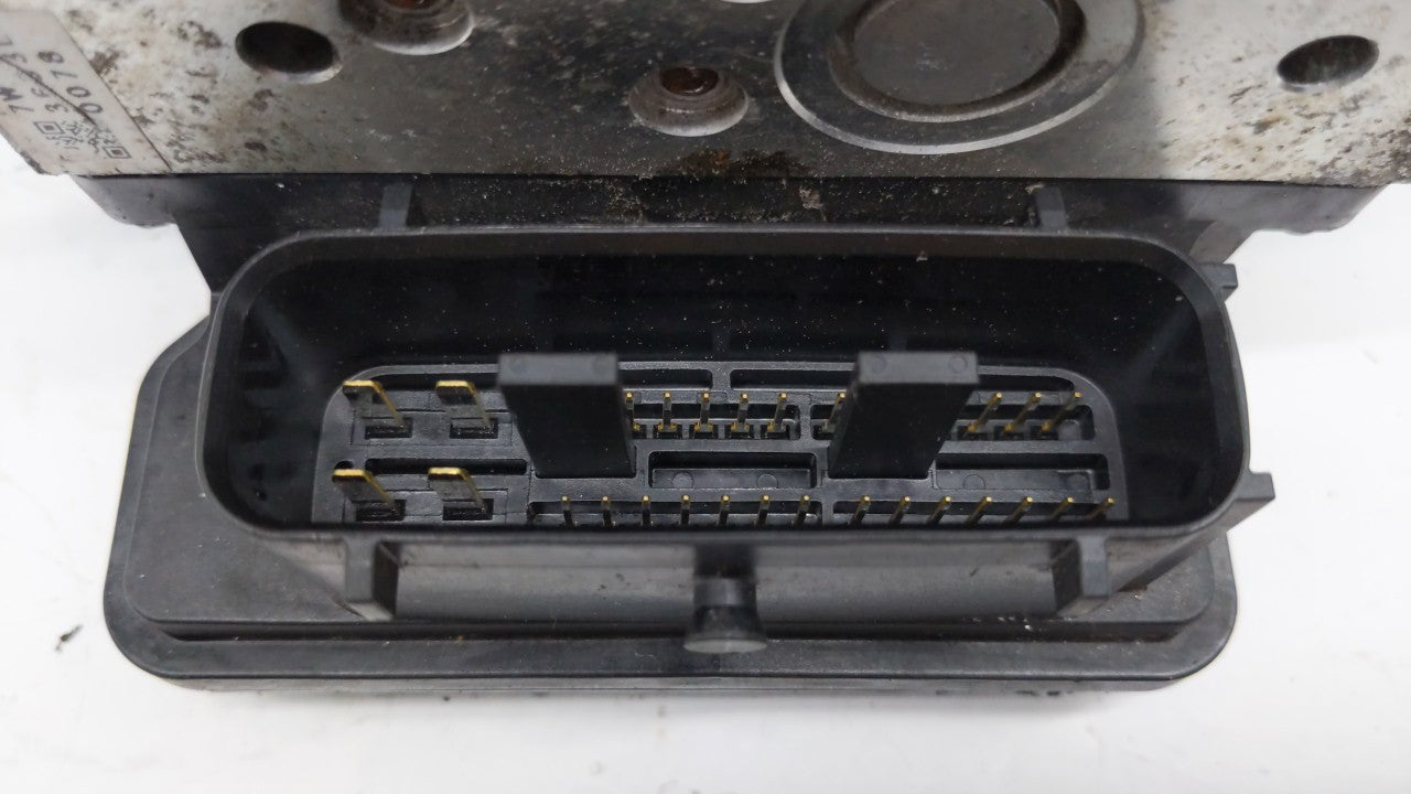 2012-2015 Nissan Rogue ABS Pump Control Module Replacement P/N:47660 4BF0A 47660 JM14A Fits Fits 2012 2013 2014 2015 OEM Use
