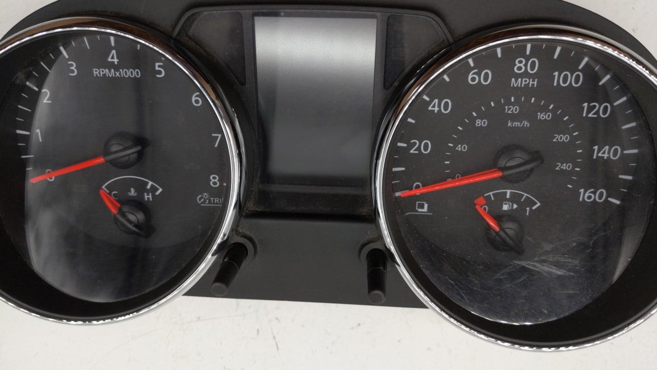 2011-2012 Nissan Rogue Instrument Cluster Speedometer Gauges P/N:24810-1VX5A 24810 1VK0A Fits Fits 2011 2012 OEM Used Auto P