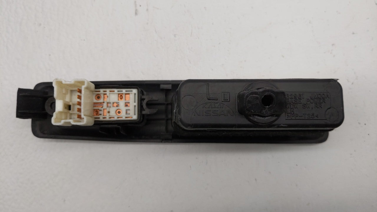 2012 Nissan Rogue Passenger Right Power Window Switch 82961 Jm00a - Oemusedautoparts1.com