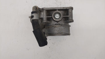 2011-2015 Nissan Rogue Throttle Body P/N:526-01 K 4Y11, K 3122, K 3311, K 1719, RME60-15 Fits Fits 2011 2012 2013 2014 2015 OEM Used Auto Parts