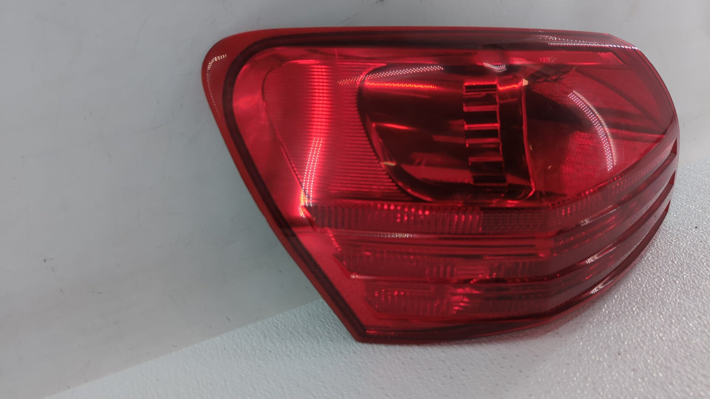 2008-2015 Nissan Rogue Tail Light Assembly Driver Left OEM Fits Fits 2008 2009 2010 2011 2012 2013 2014 2015 OEM Used Auto P