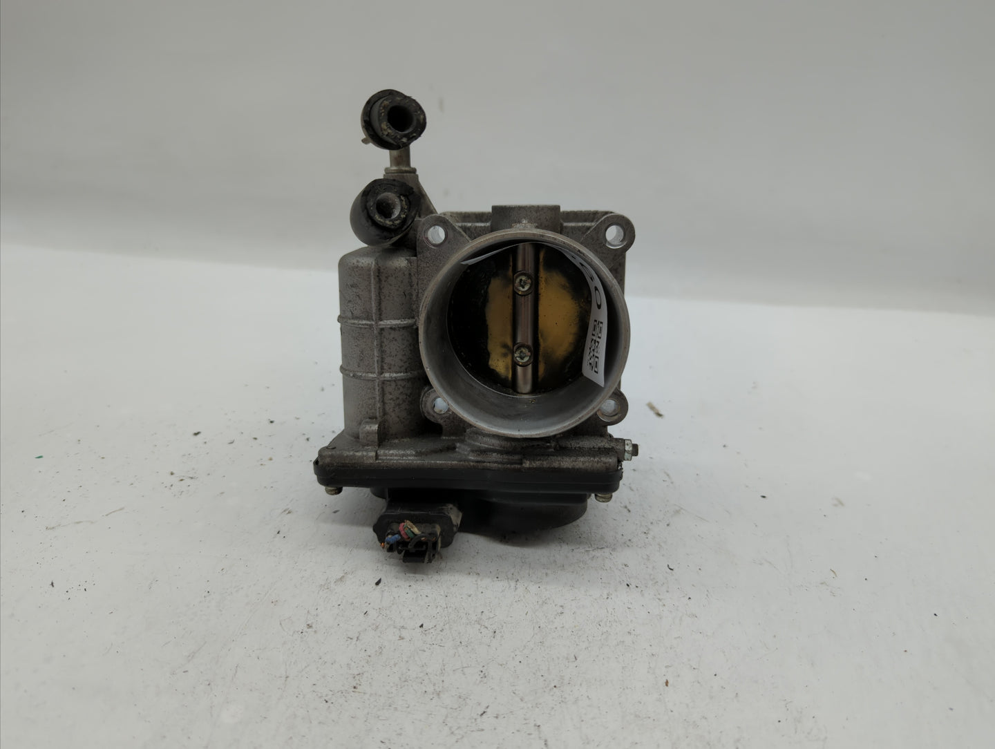 2011-2015 Nissan Rogue Throttle Body P/N:526-01 RME60-15 Fits Fits 2011 2012 2013 2014 2015 OEM Used Auto Parts - Oemusedaut
