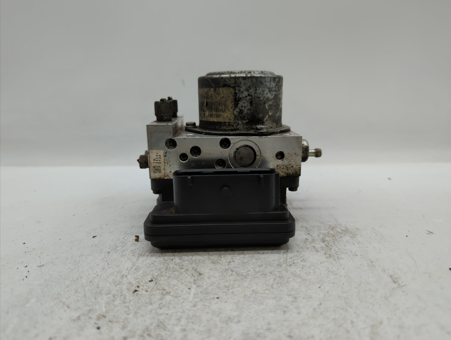 2012-2015 Nissan Rogue ABS Pump Control Module Replacement P/N:47660 JM14A Fits Fits 2012 2013 2014 2015 OEM Used Auto Parts