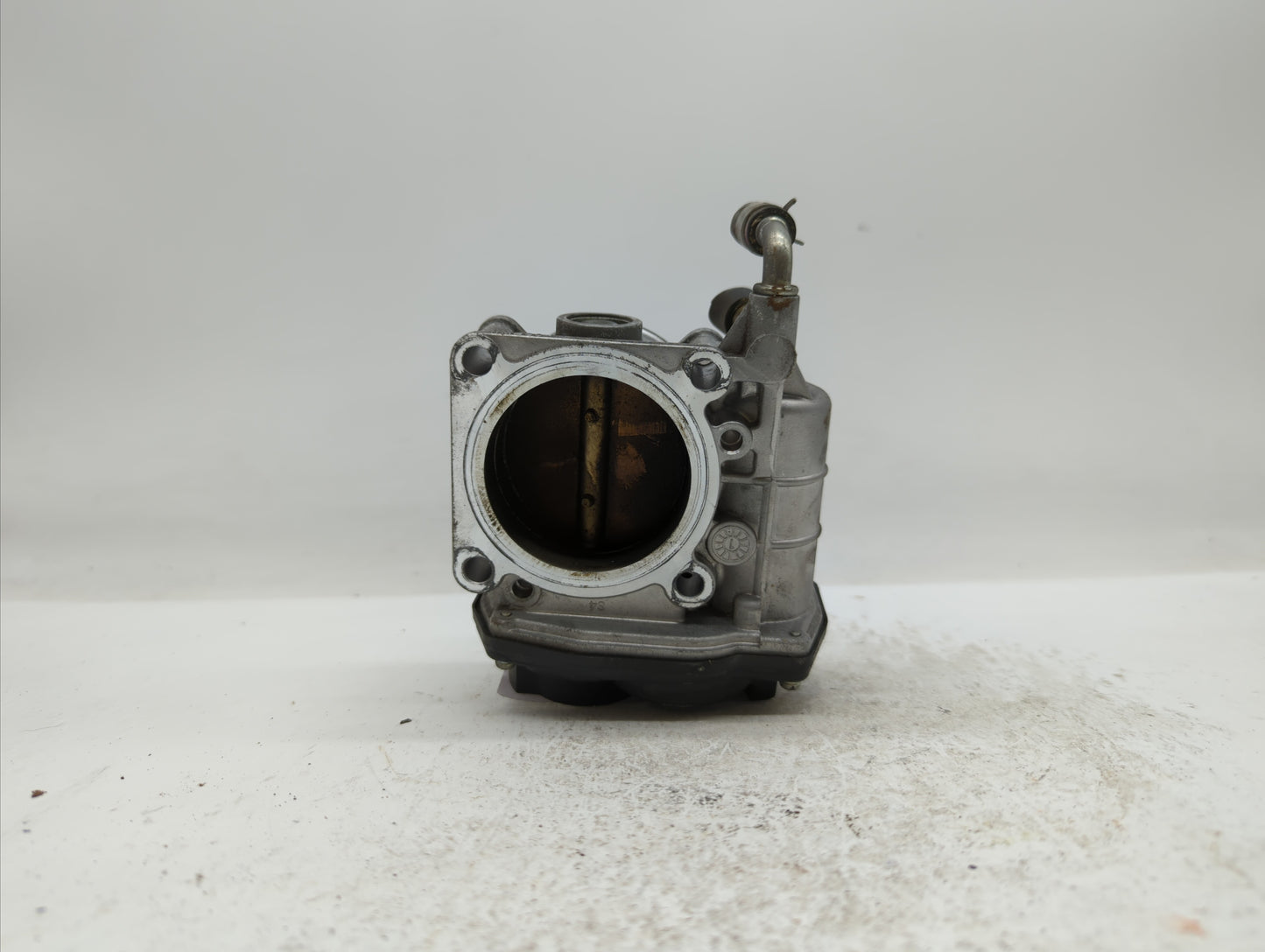2011-2015 Nissan Rogue Throttle Body P/N:526-01 RME60-15 Fits Fits 2011 2012 2013 2014 2015 OEM Used Auto Parts - Oemusedaut