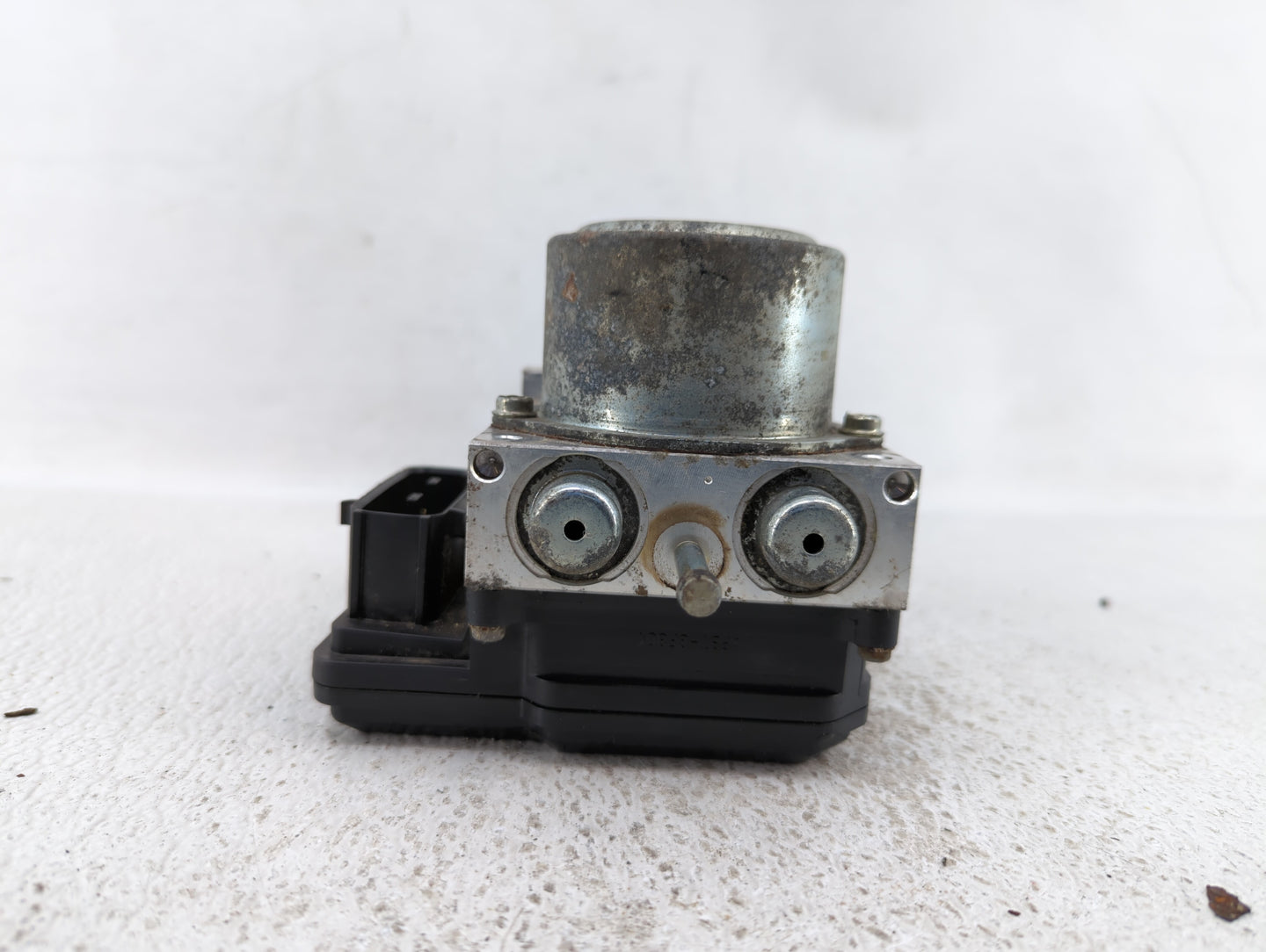 2012-2015 Nissan Rogue ABS Pump Control Module Replacement P/N:47660 JM04A TD8405 Fits Fits 2012 2013 2014 2015 OEM Used Aut