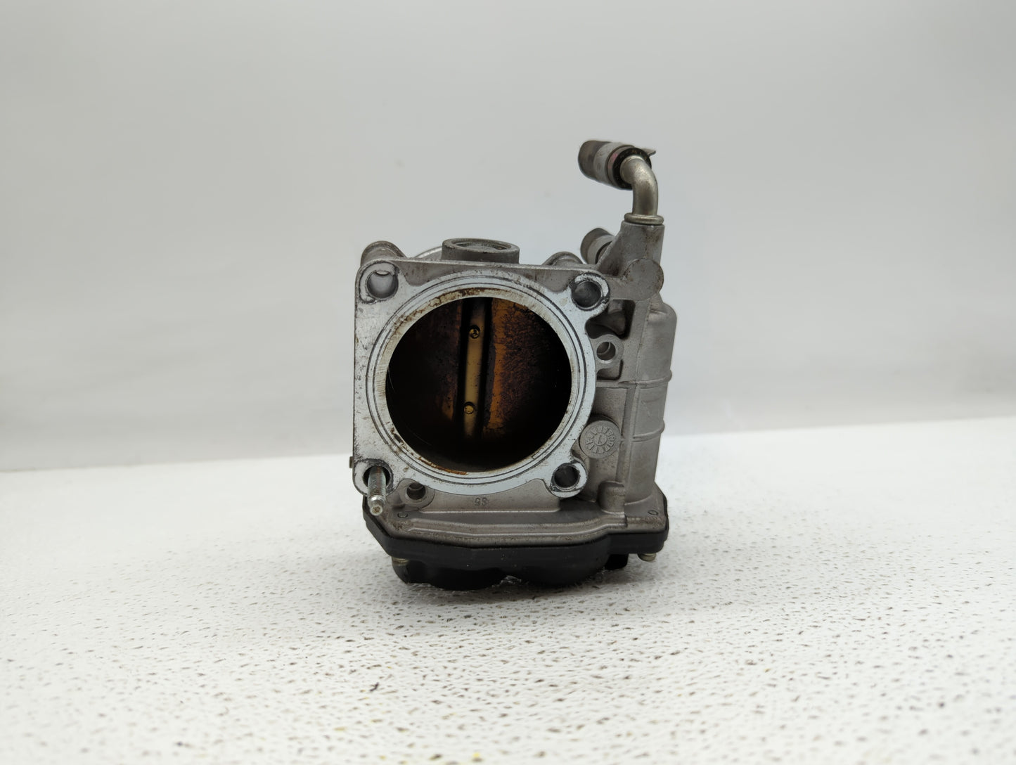 2011-2015 Nissan Rogue Throttle Body P/N:526-01 RME60-15 Fits Fits 2011 2012 2013 2014 2015 OEM Used Auto Parts - Oemusedaut