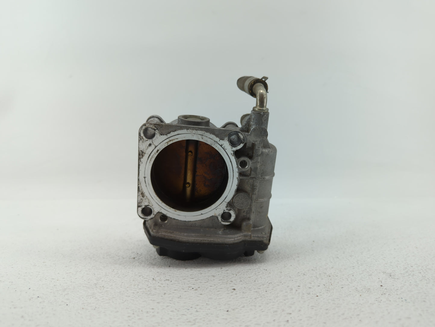 2011-2015 Nissan Rogue Throttle Body P/N:526-01 RME60-15 Fits Fits 2011 2012 2013 2014 2015 OEM Used Auto Parts - Oemusedaut