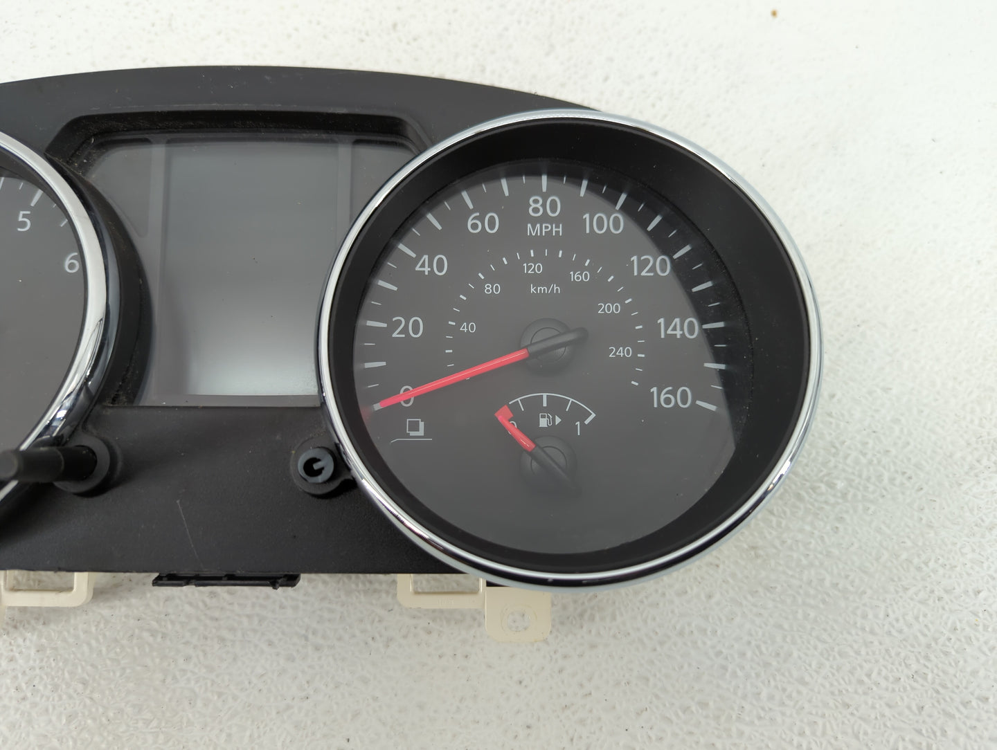 2011-2012 Nissan Rogue Instrument Cluster Speedometer Gauges P/N:24810 1VX0A 24810-1VX5A, 24810 1VK0A Fits Fits 2011 2012 OE
