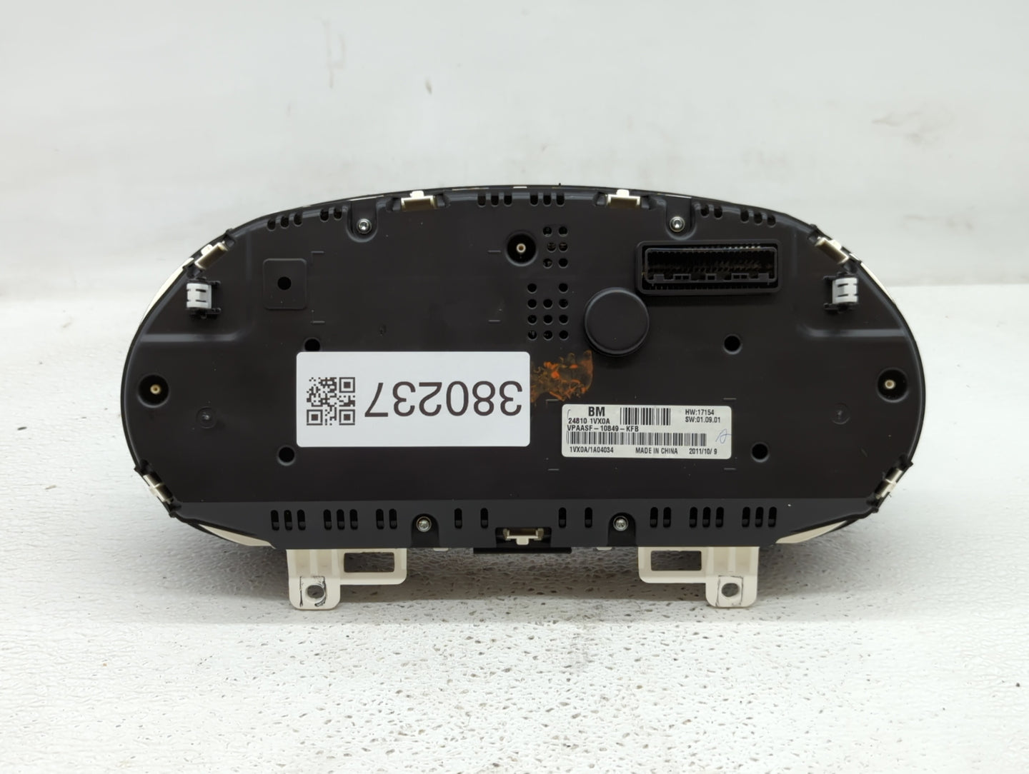 2011-2012 Nissan Rogue Instrument Cluster Speedometer Gauges P/N:24810 1VX0A 24810-1VX5A, 24810 1VK0A Fits Fits 2011 2012 OE