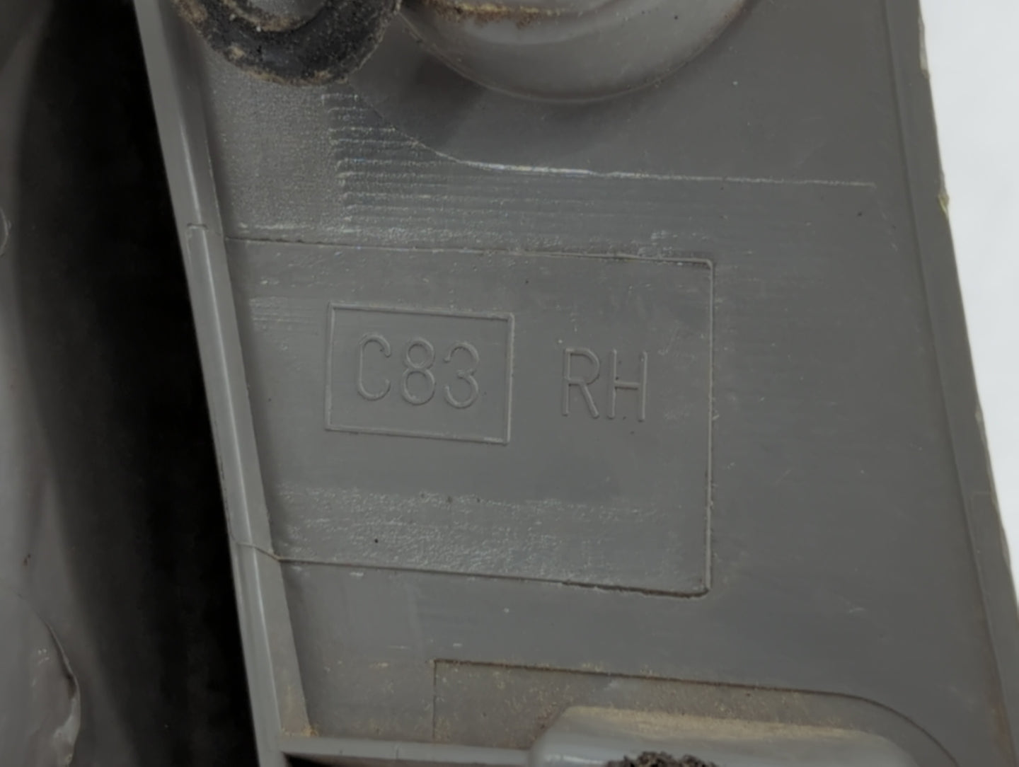 2008-2015 Nissan Rogue Tail Light Assembly Passenger Right OEM Fits Fits 2008 2009 2010 2011 2012 2013 2014 2015 OEM Used Au