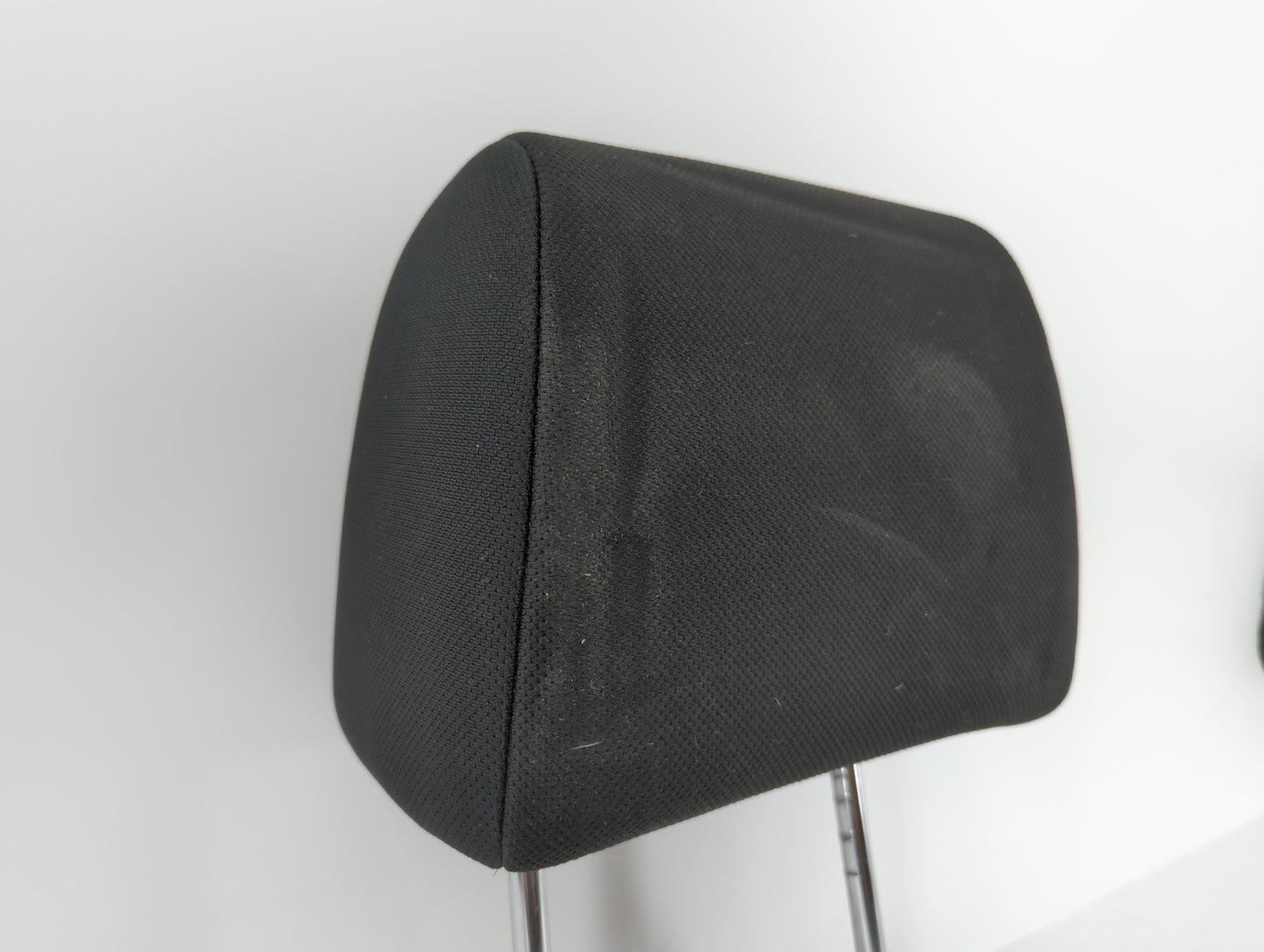 2011-2013 Nissan Rogue Headrest Head Rest Front Driver Passenger Seat Fits Fits 2011 2012 2013 OEM Used Auto Parts - Oemused