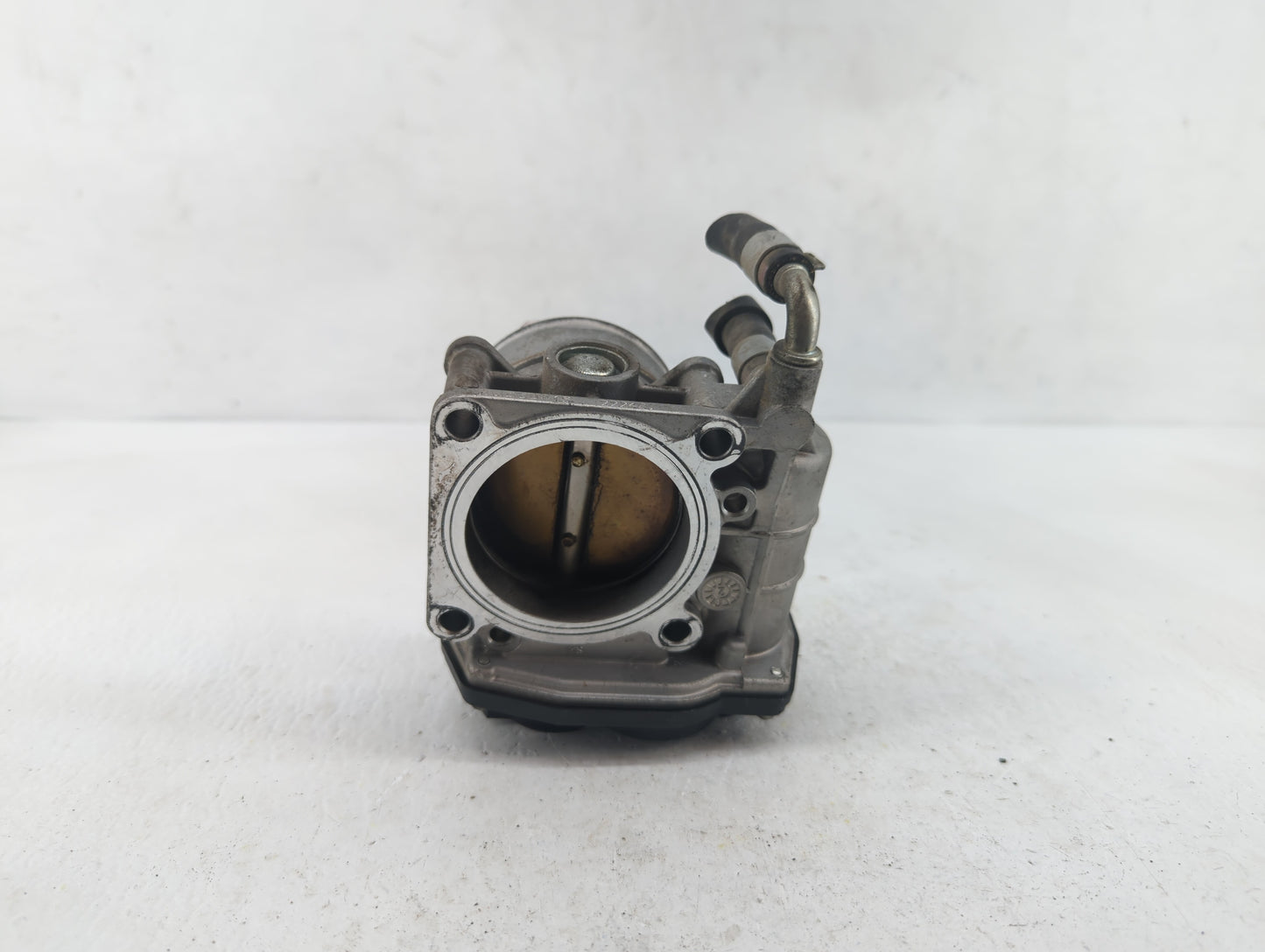 2011-2015 Nissan Rogue Throttle Body P/N:526-01 RME60-15 Fits Fits 2011 2012 2013 2014 2015 OEM Used Auto Parts - Oemusedaut