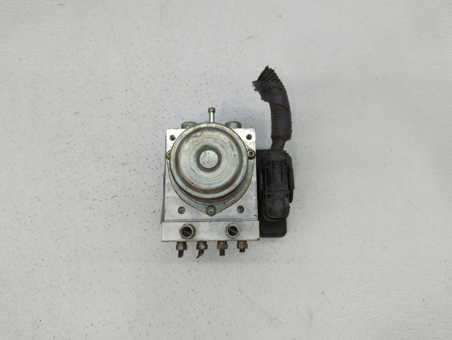 2012-2015 Nissan Rogue ABS Pump Control Module Replacement P/N:47660 JM04A Fits Fits 2012 2013 2014 2015 OEM Used Auto Parts