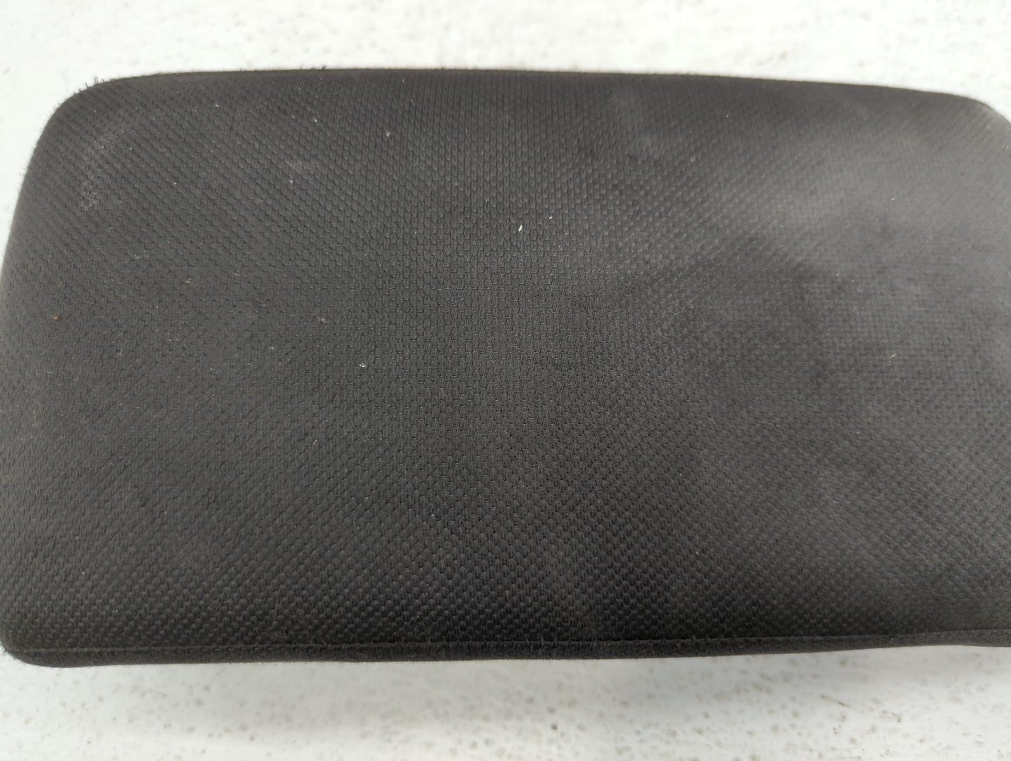 2008-2012 Nissan Rogue Center Console Armrest Cover Lid - Oemusedautoparts1.com