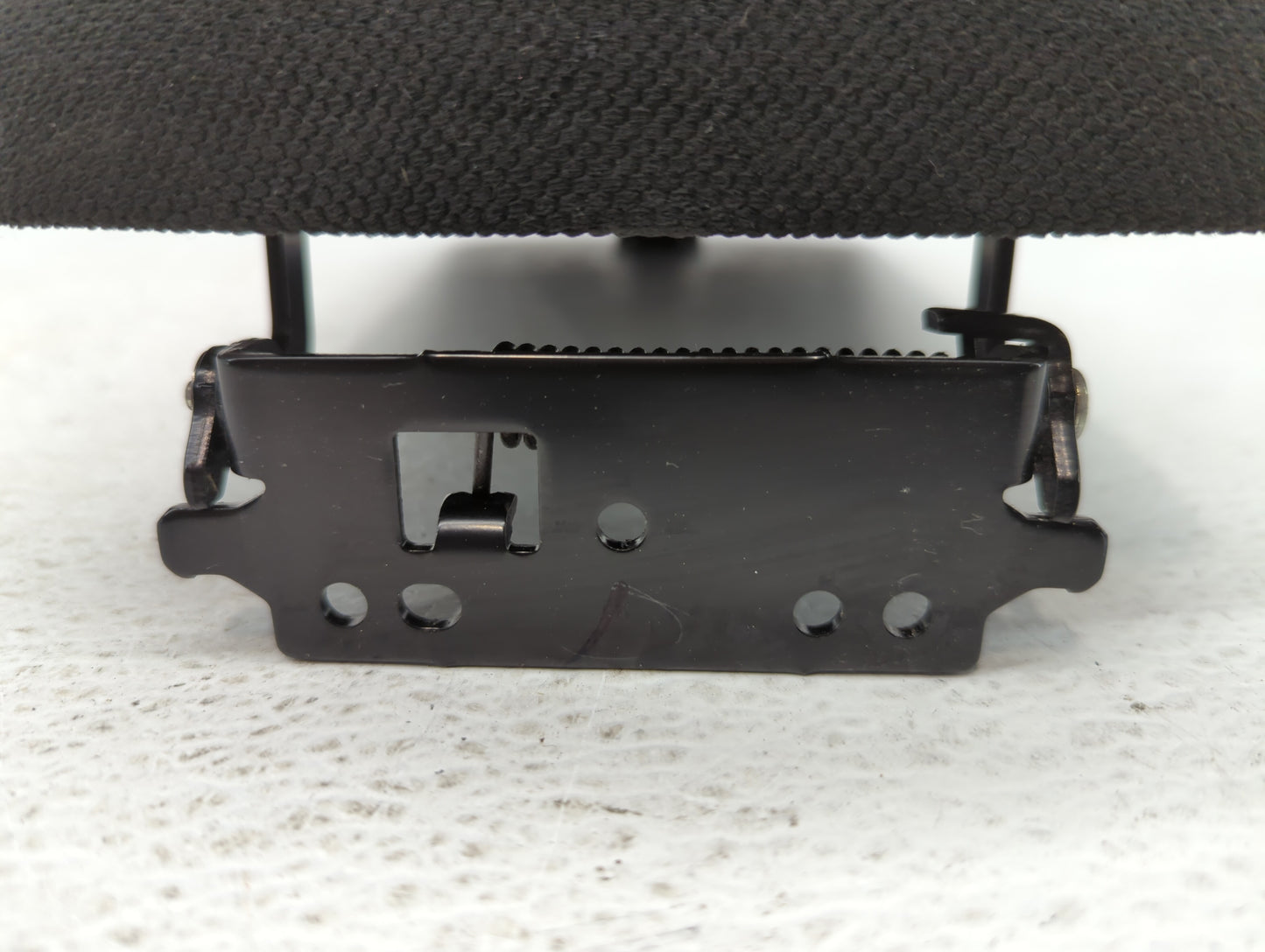 2008-2012 Nissan Rogue Center Console Armrest Cover Lid - Oemusedautoparts1.com