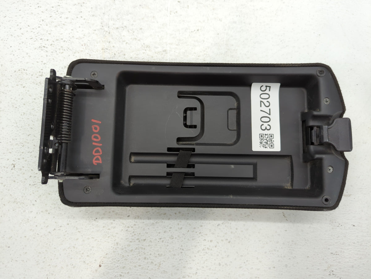 2008-2012 Nissan Rogue Center Console Armrest Cover Lid 502703 - Oemusedautoparts1.com