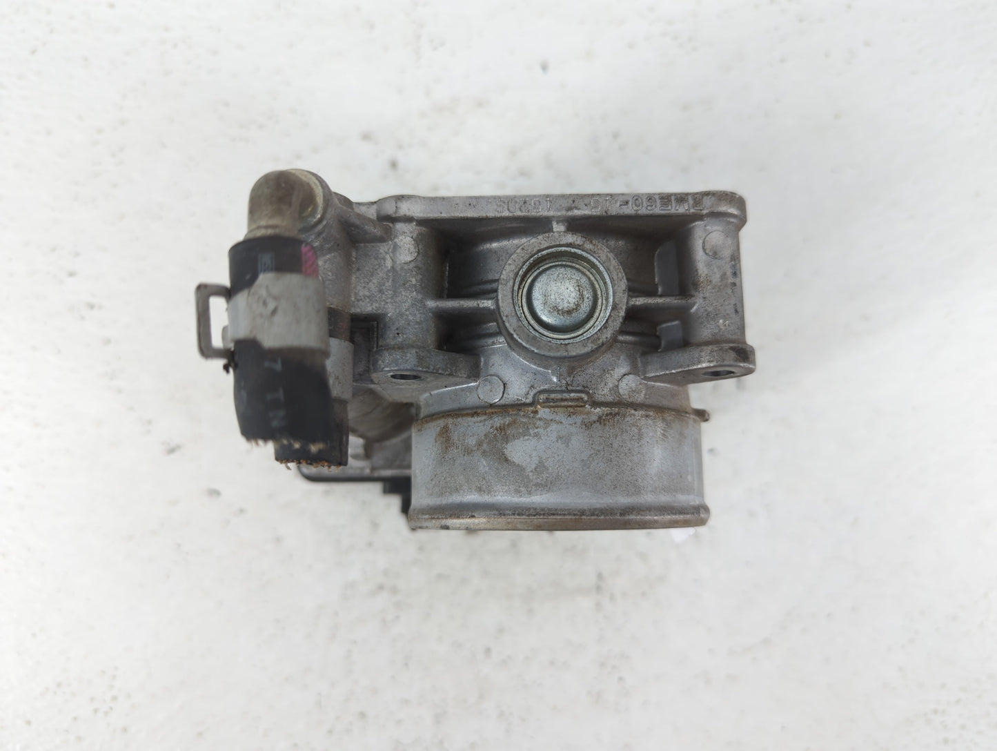 2011-2015 Nissan Rogue Throttle Body P/N:RME60-15 Fits Fits 2011 2012 2013 2014 2015 OEM Used Auto Parts - Oemusedautoparts1
