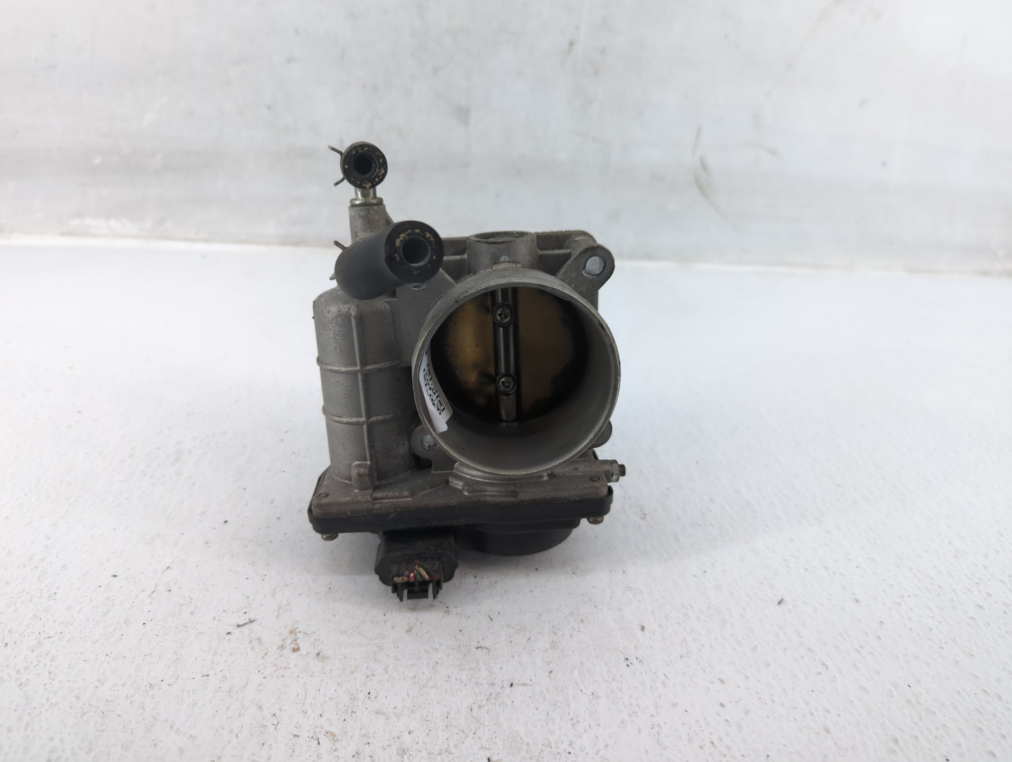 2011-2015 Nissan Rogue Throttle Body P/N:RME60-15 Fits Fits 2011 2012 2013 2014 2015 OEM Used Auto Parts - Oemusedautoparts1