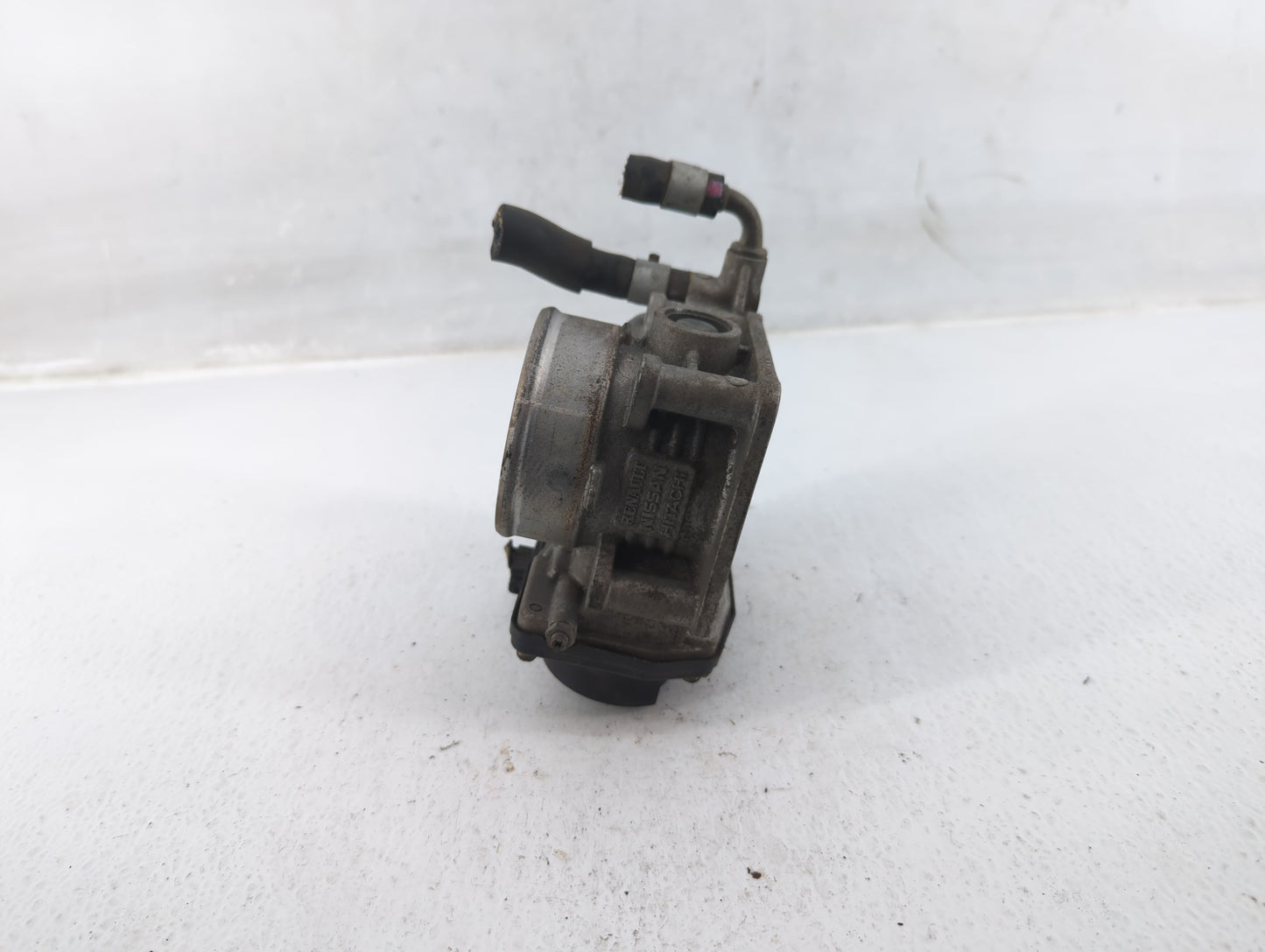 2011-2015 Nissan Rogue Throttle Body P/N:RME60-15 Fits Fits 2011 2012 2013 2014 2015 OEM Used Auto Parts - Oemusedautoparts1