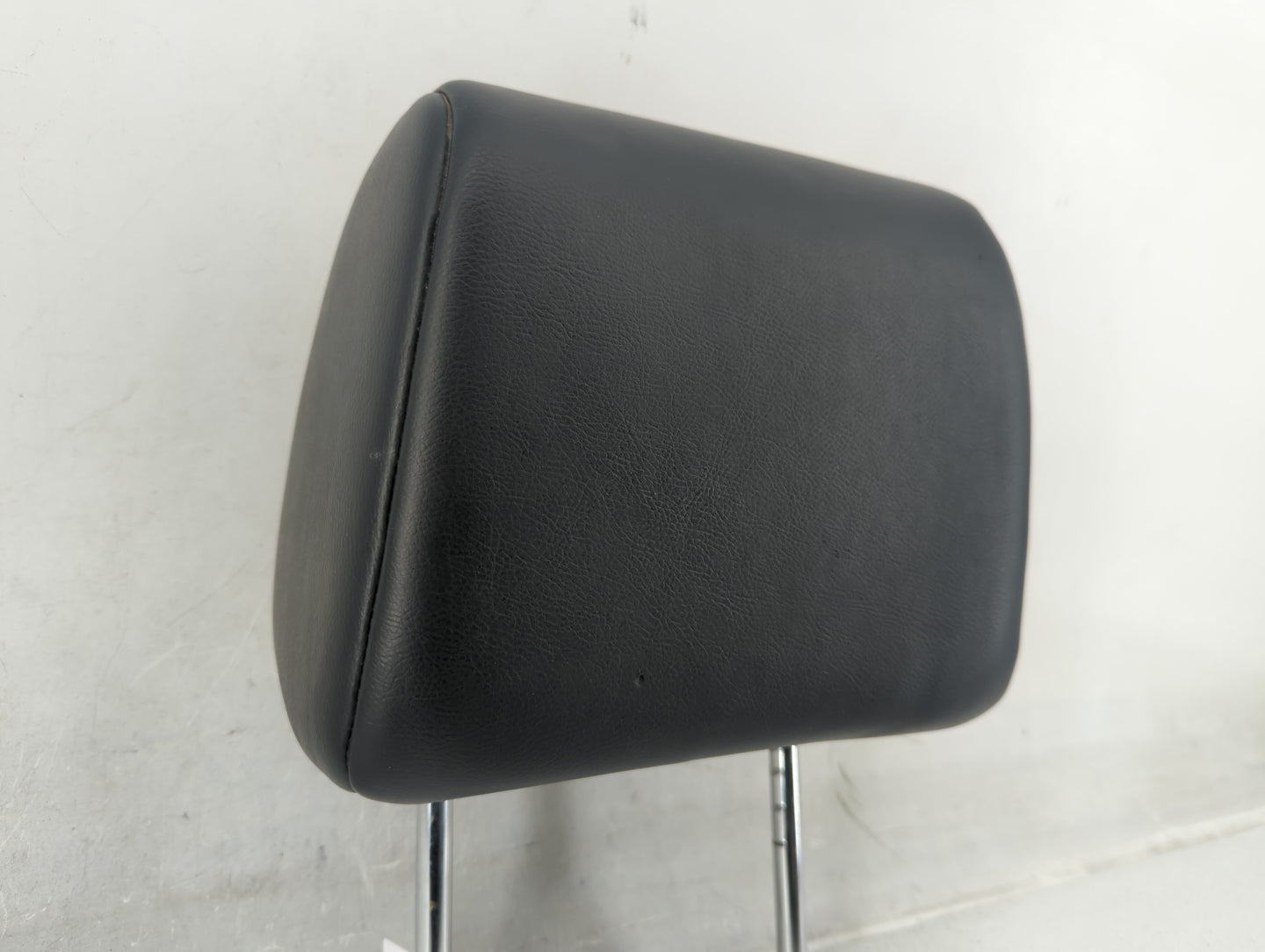 2011-2013 Nissan Rogue Headrest Head Rest Front Driver Passenger Seat - Oemusedautoparts1.com
