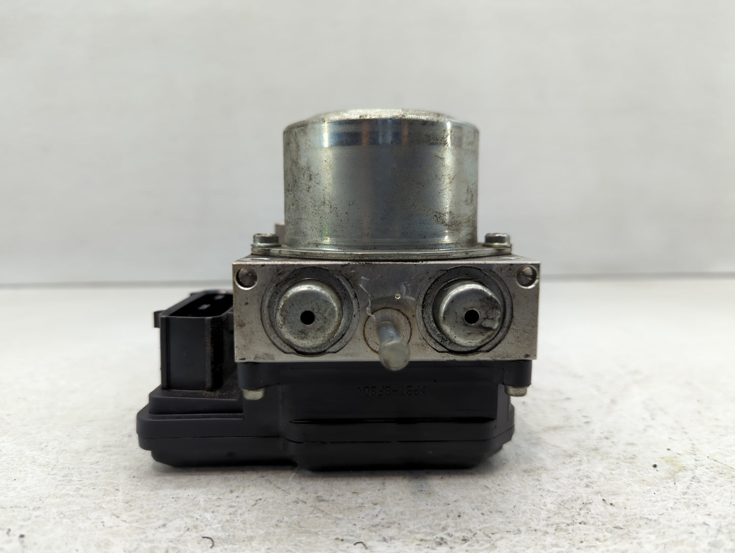 2012-2015 Nissan Rogue ABS Pump Control Module Replacement P/N:25251916 Fits Fits 2012 2013 2014 2015 OEM Used Auto Parts - 