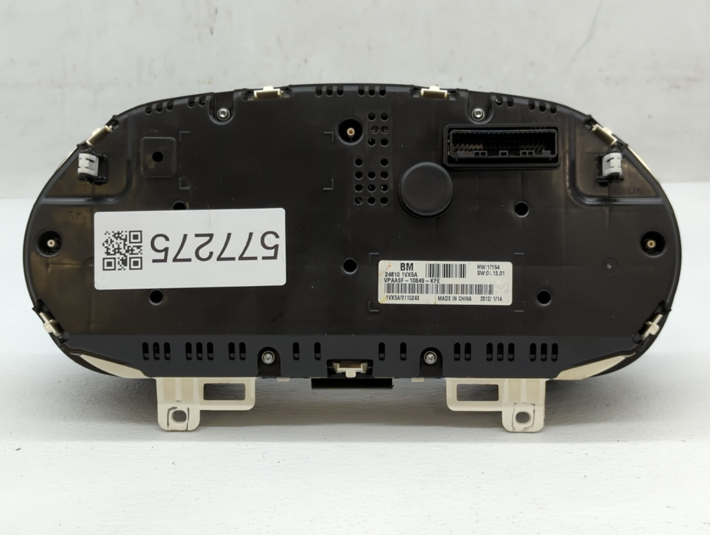 2012-2015 Nissan Rogue Instrument Cluster Speedometer Gauges P/N:24810 1VX5A Fits Fits 2012 2013 2014 2015 OEM Used Auto Par
