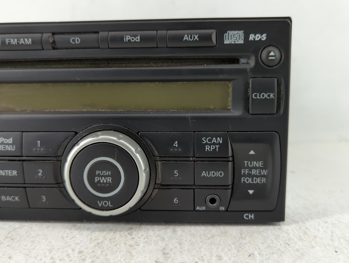 2011-2015 Nissan Rogue Am Fm Cd Player Radio Receiver - Oemusedautoparts1.com