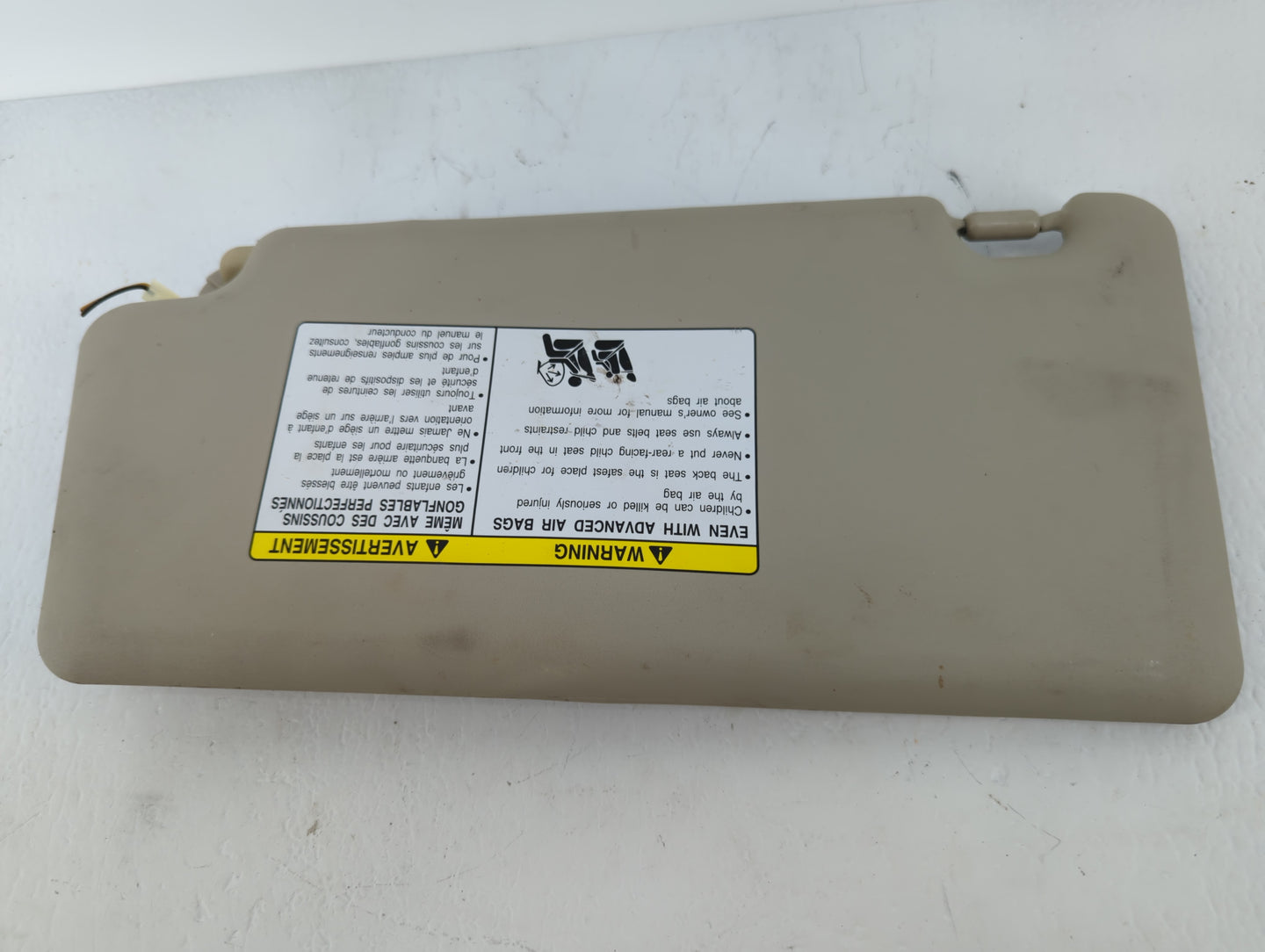 2008-2015 Nissan Rogue Sun Visor Shade Replacement Passenger Right Mirror Fits Fits 2008 2009 2010 2011 2012 2013 2014 2015 