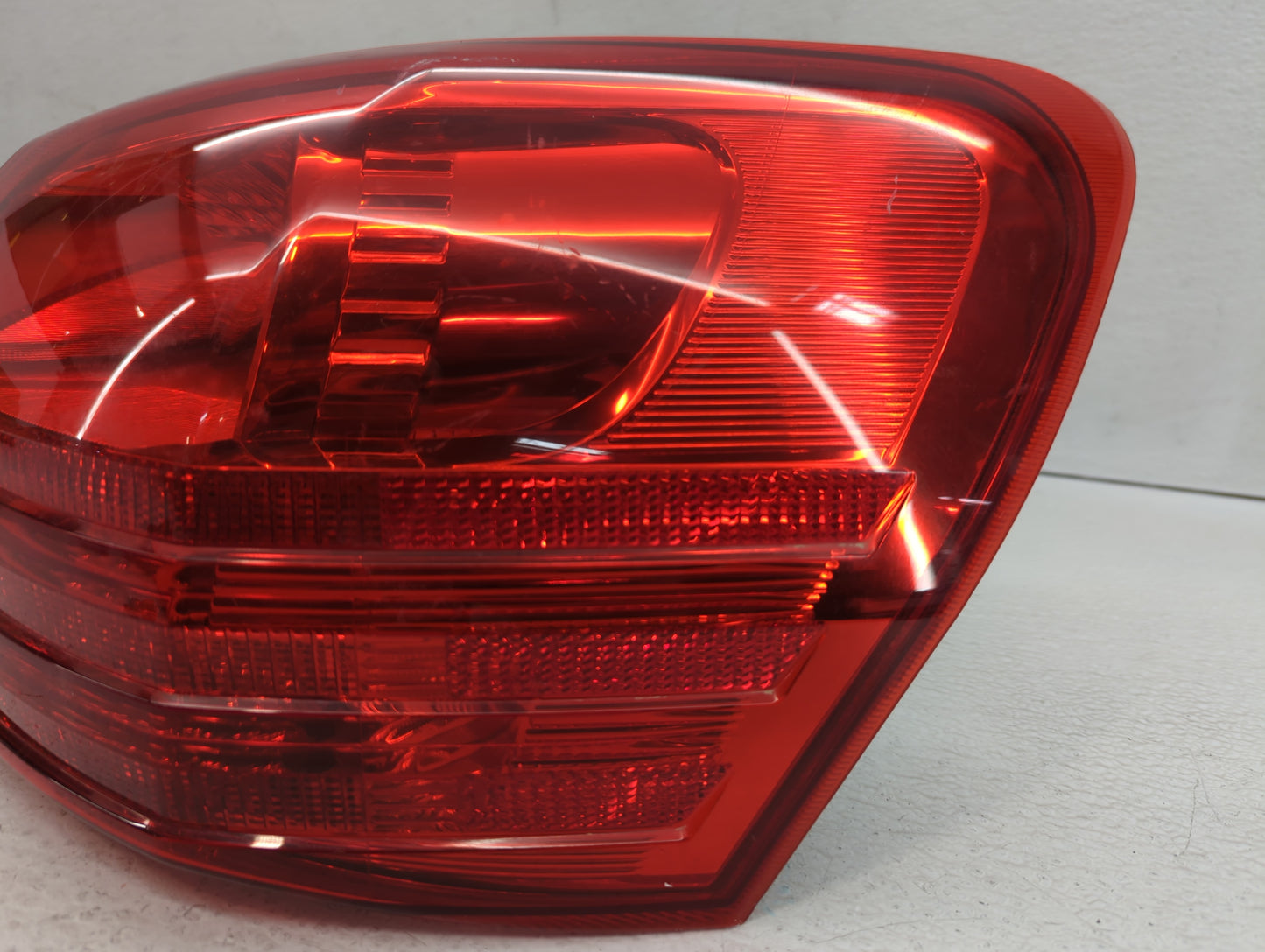 2008-2015 Nissan Rogue Tail Light Assembly Driver Left OEM P/N:C83 Fits Fits 2008 2009 2010 2011 2012 2013 2014 2015 OEM Use