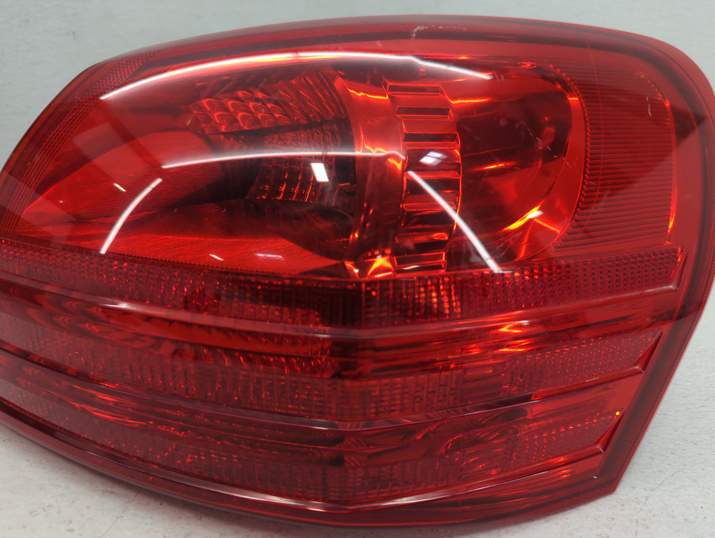 2008-2015 Nissan Rogue Tail Light Assembly Driver Left OEM P/N:C83 Fits Fits 2008 2009 2010 2011 2012 2013 2014 2015 OEM Use