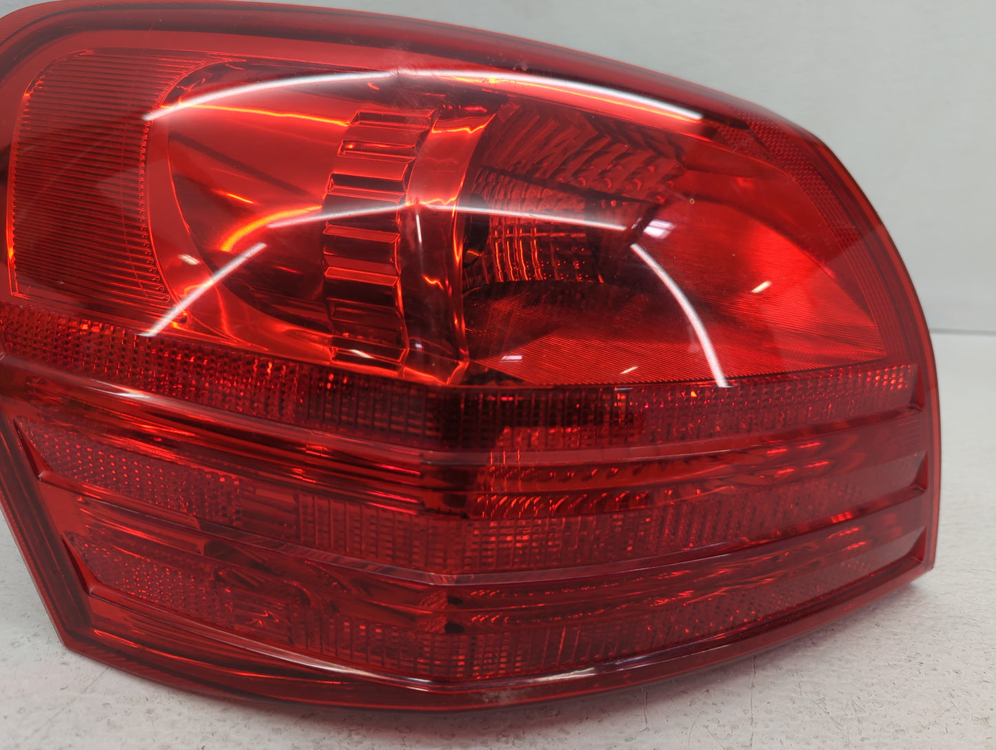 2008-2015 Nissan Rogue Tail Light Assembly Driver Left OEM P/N:C83 Fits Fits 2008 2009 2010 2011 2012 2013 2014 2015 OEM Use