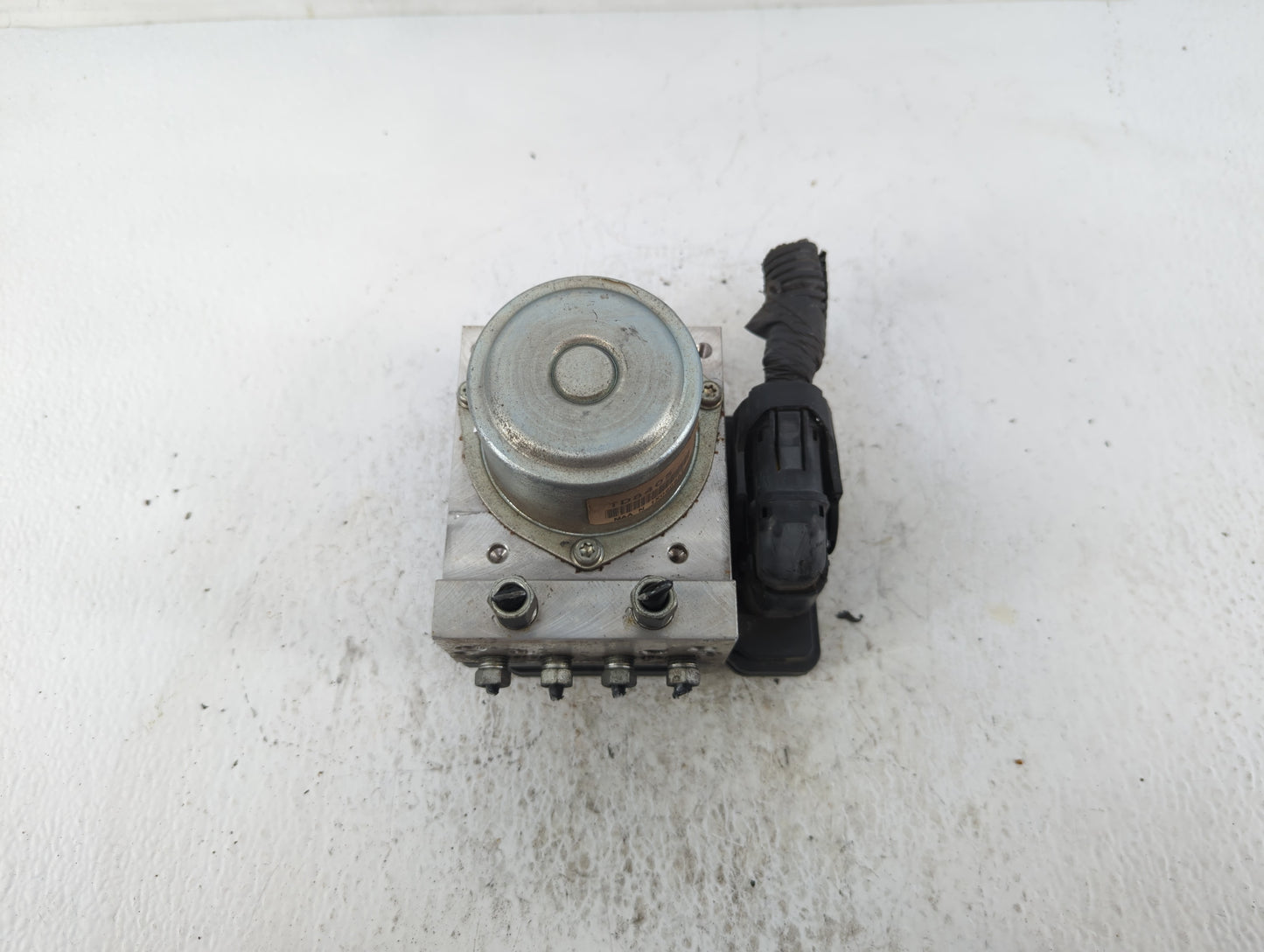 2012-2015 Nissan Rogue ABS Pump Control Module Replacement P/N:1X090657 TD8405 Fits Fits 2012 2013 2014 2015 OEM Used Auto P