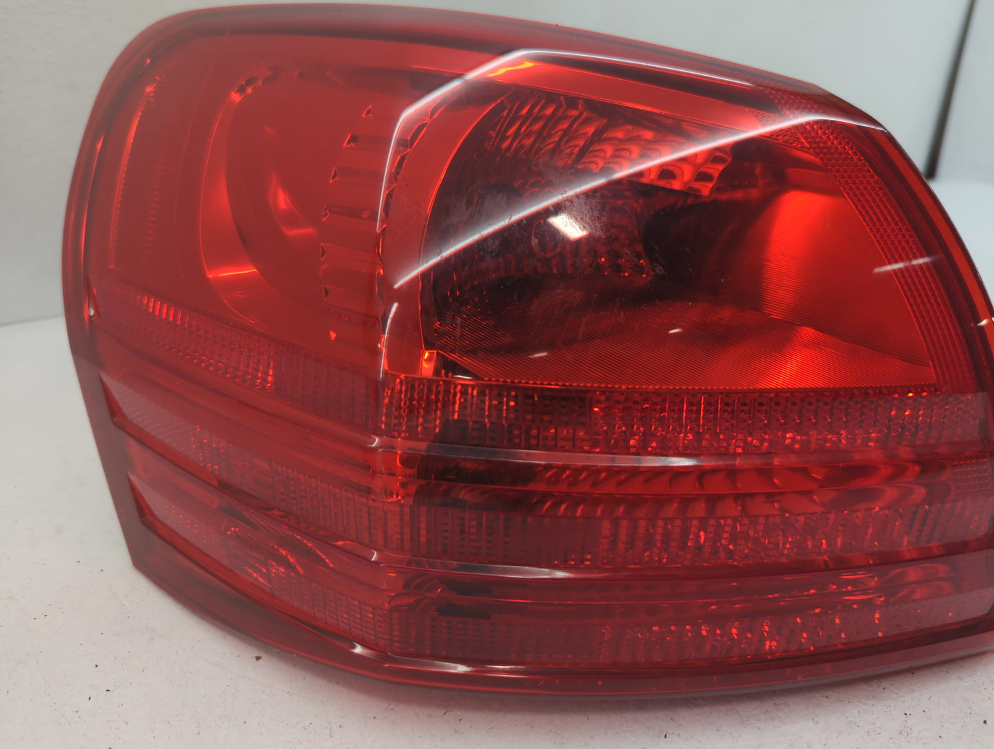 2008-2015 Nissan Rogue Tail Light Assembly Driver Left OEM P/N:C83 Fits Fits 2008 2009 2010 2011 2012 2013 2014 2015 OEM Use