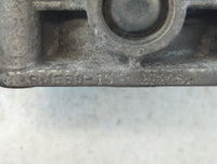 2011-2015 Nissan Rogue Throttle Body P/N:RME60-15 Fits Fits 2011 2012 2013 2014 2015 OEM Used Auto Parts - Oemusedautoparts1