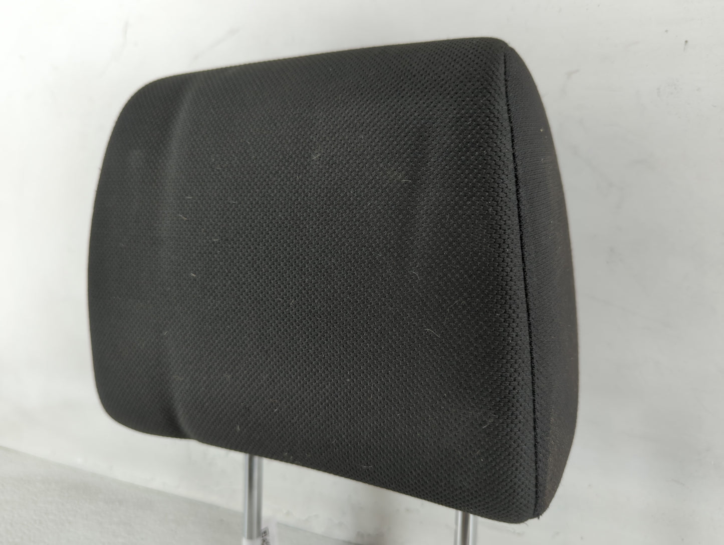 2011-2013 Nissan Rogue Headrest Head Rest Front Driver Passenger Seat Fits Fits 2011 2012 2013 OEM Used Auto Parts - Oemused