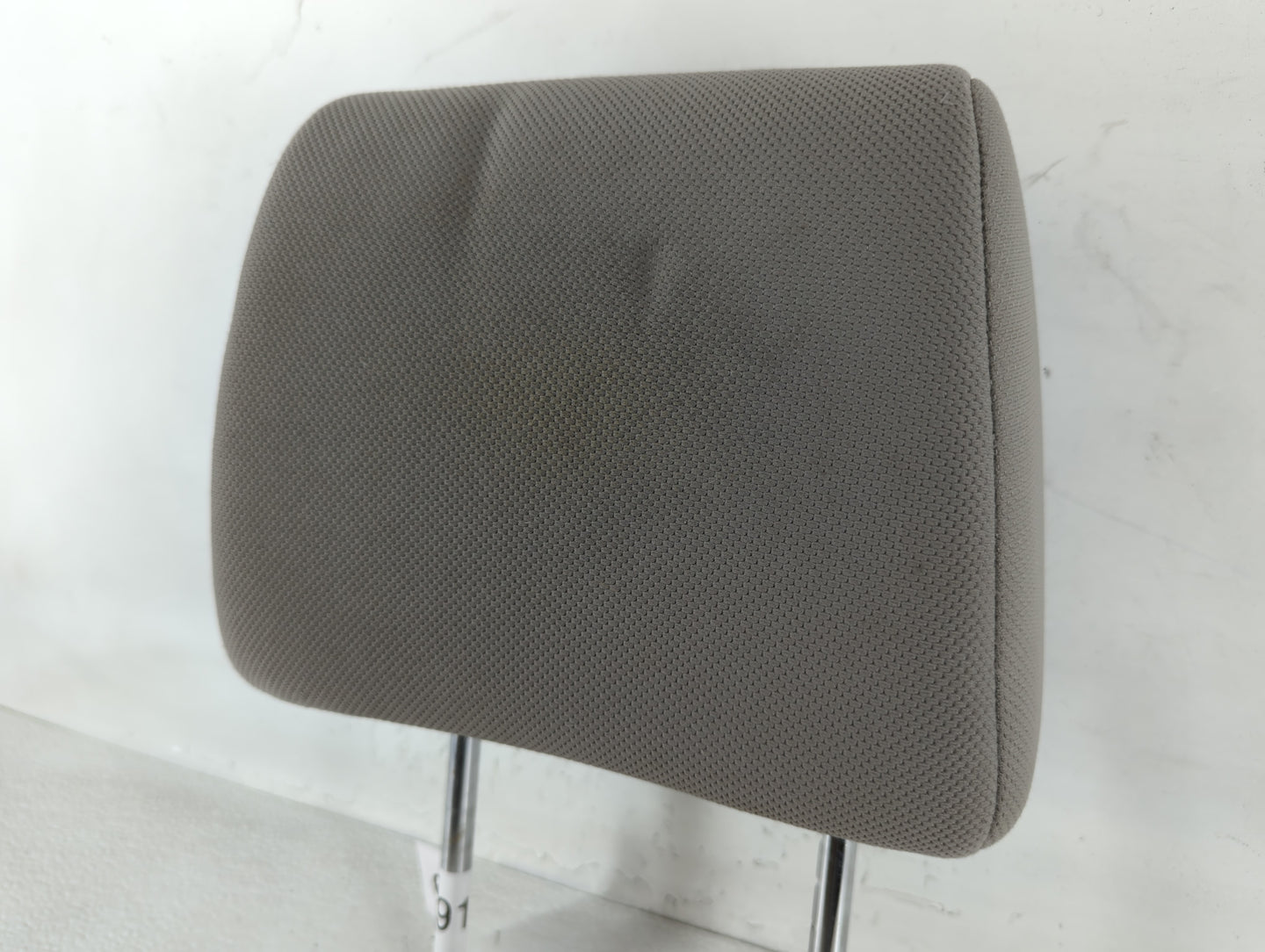 2011-2013 Nissan Rogue Headrest Head Rest Front Driver Passenger Seat - Oemusedautoparts1.com