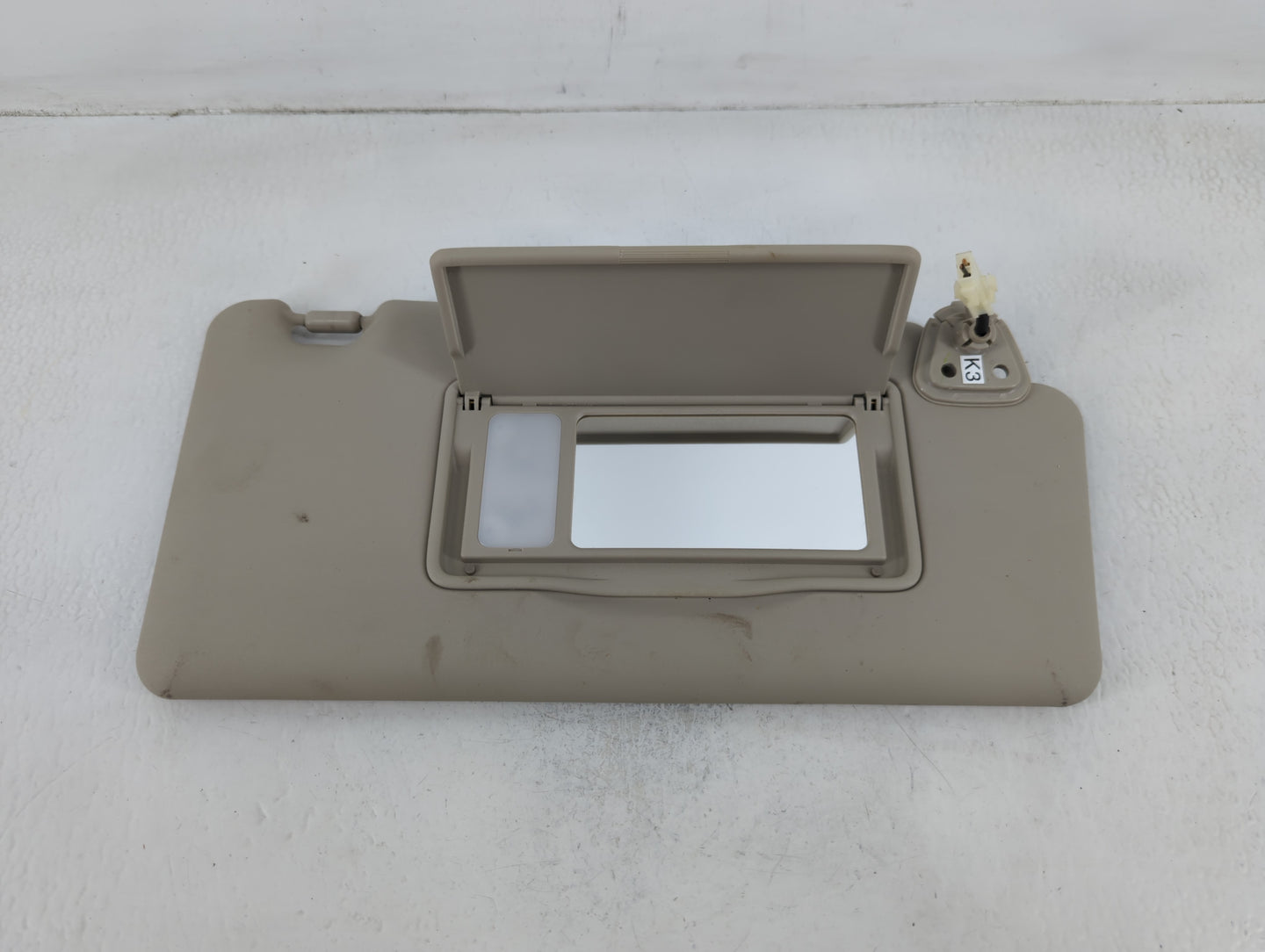 2008-2015 Nissan Rogue Sun Visor Shade Replacement Passenger Right Mirror Fits Fits 2008 2009 2010 2011 2012 2013 2014 2015 