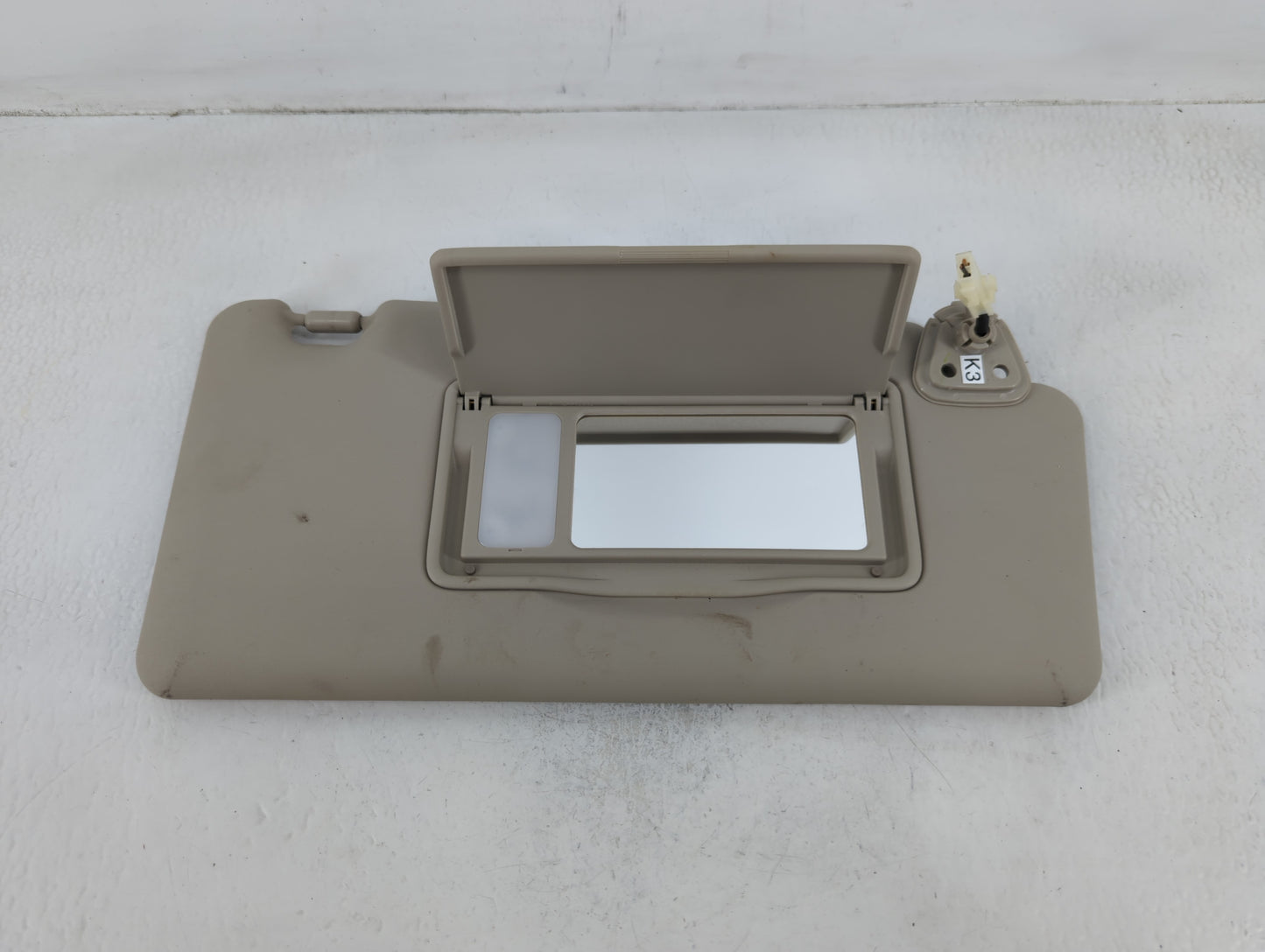 2008-2015 Nissan Rogue Sun Visor Shade Replacement Passenger Right Mirror Fits Fits 2008 2009 2010 2011 2012 2013 2014 2015 